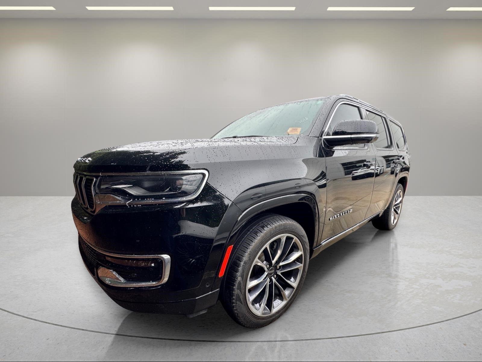 Diamond Black Crystal Pearlcoat 2023 Jeep Wagoneer SUV / Crossover 4X2 8-Speed Automatic