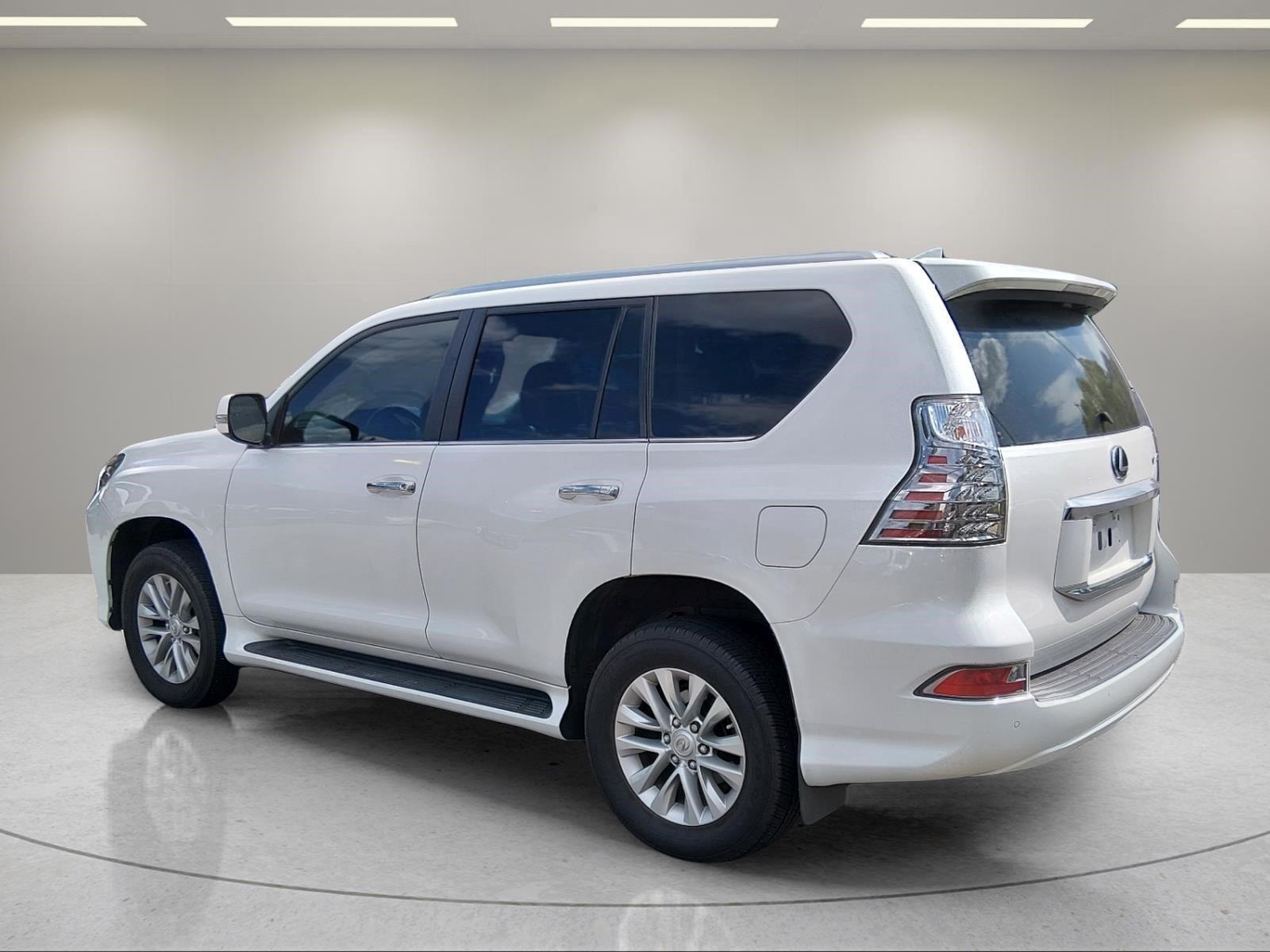 Used 2022 Starfire Pearl Lexus GX 460 Premium image 3
