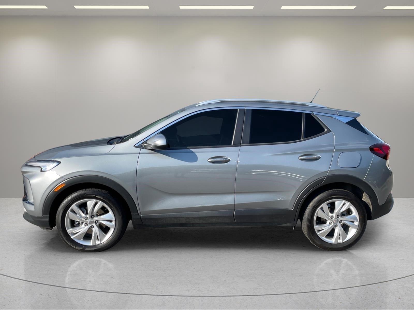 Used 2025 Moonstone Gray Metallic Buick Preferred image 2