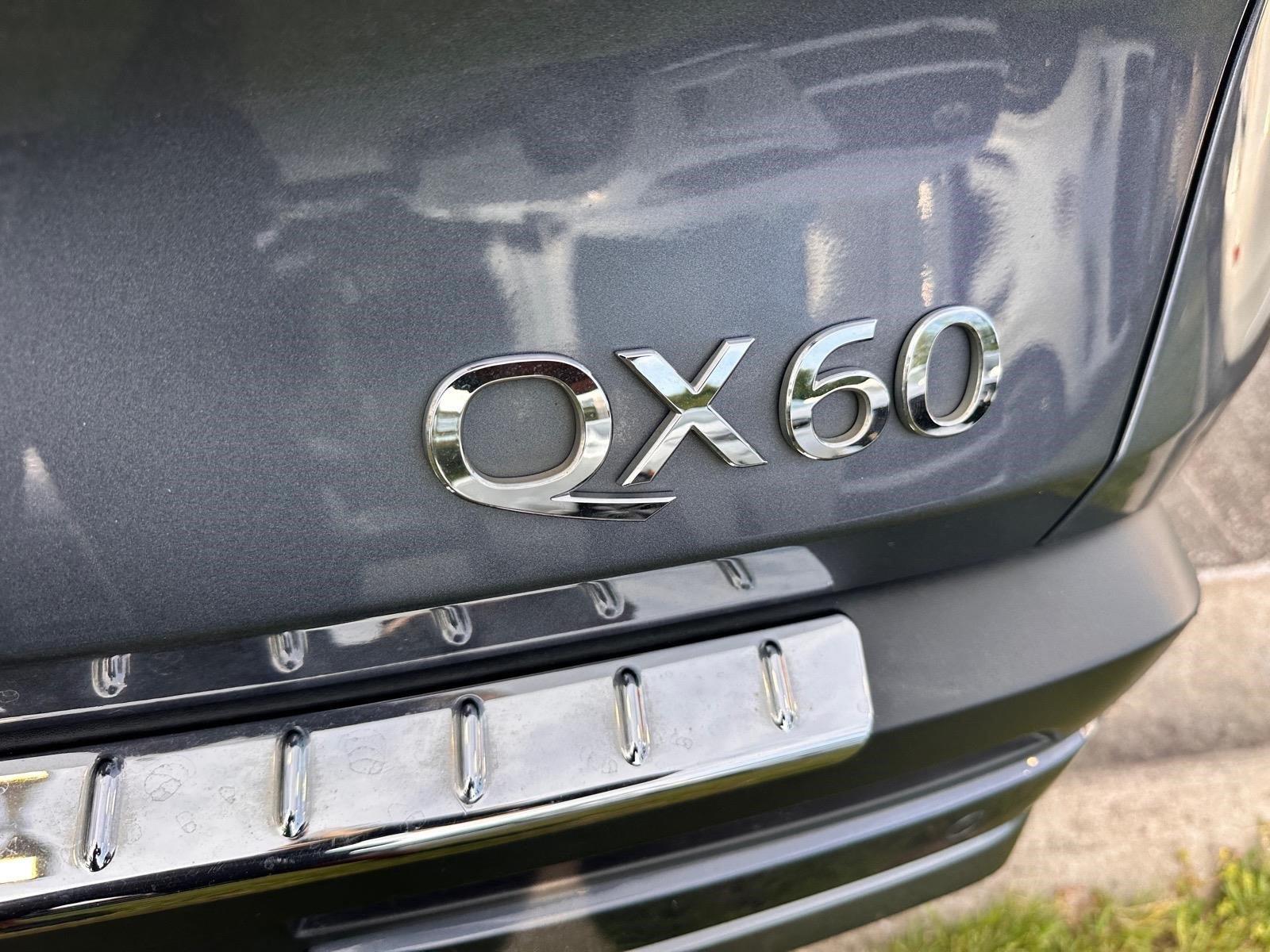 Used 2023 Moonbow Blue/Black Obsidian INFINITI AUTOGRAPH image 18