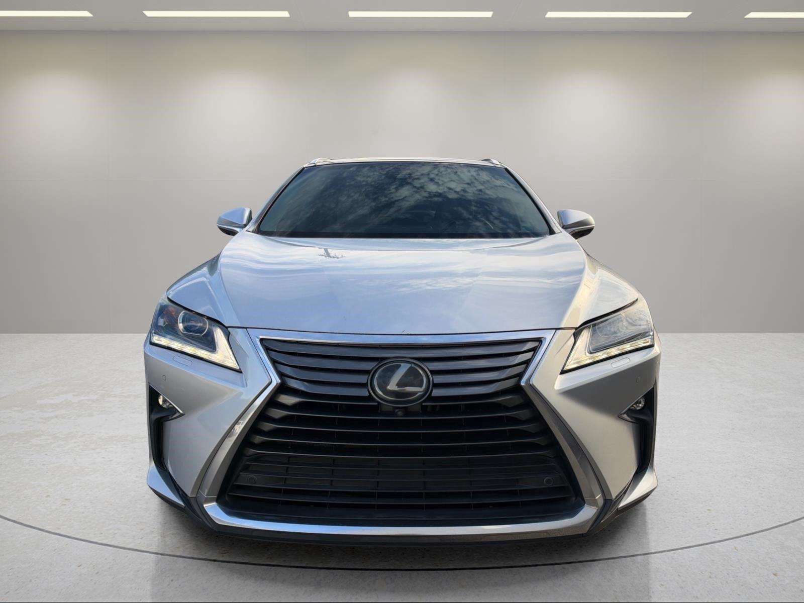 Used 2017 Silver Lining Metallic Lexus RX 350 image 10