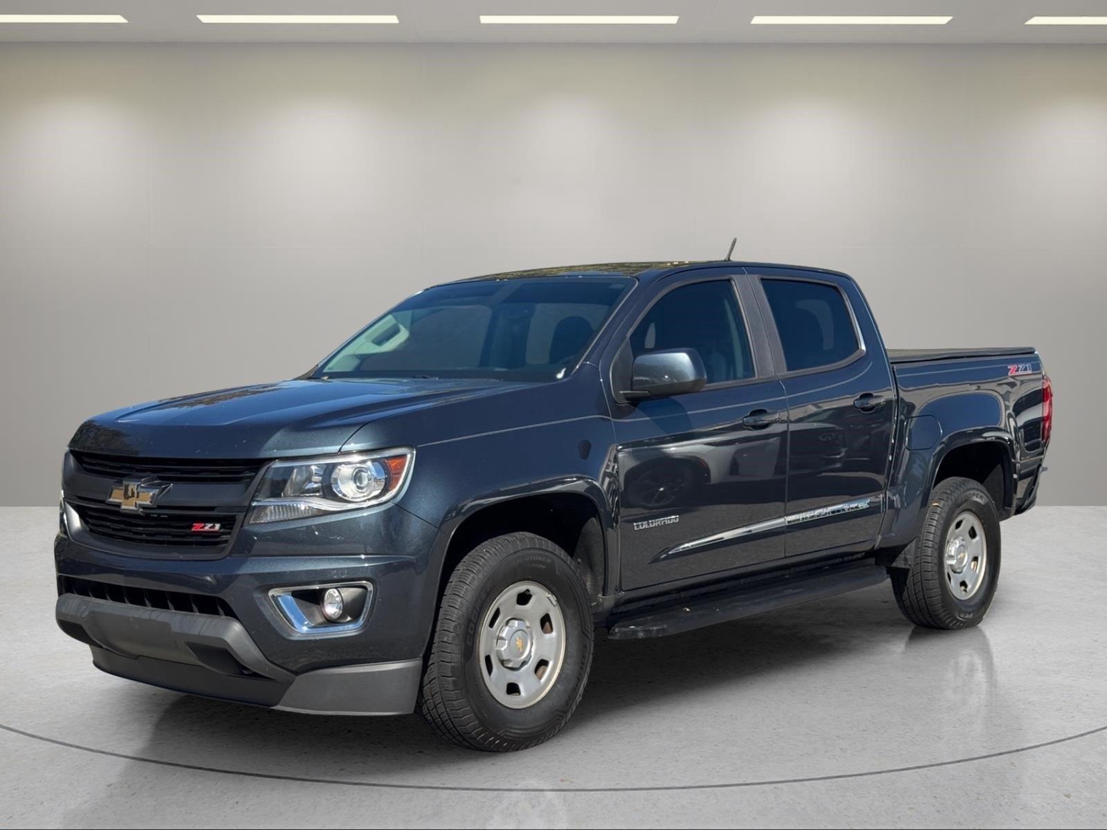 Shadow Gray Metallic 2020 Chevrolet Colorado Pickup Truck 4X2 8-Speed Automatic