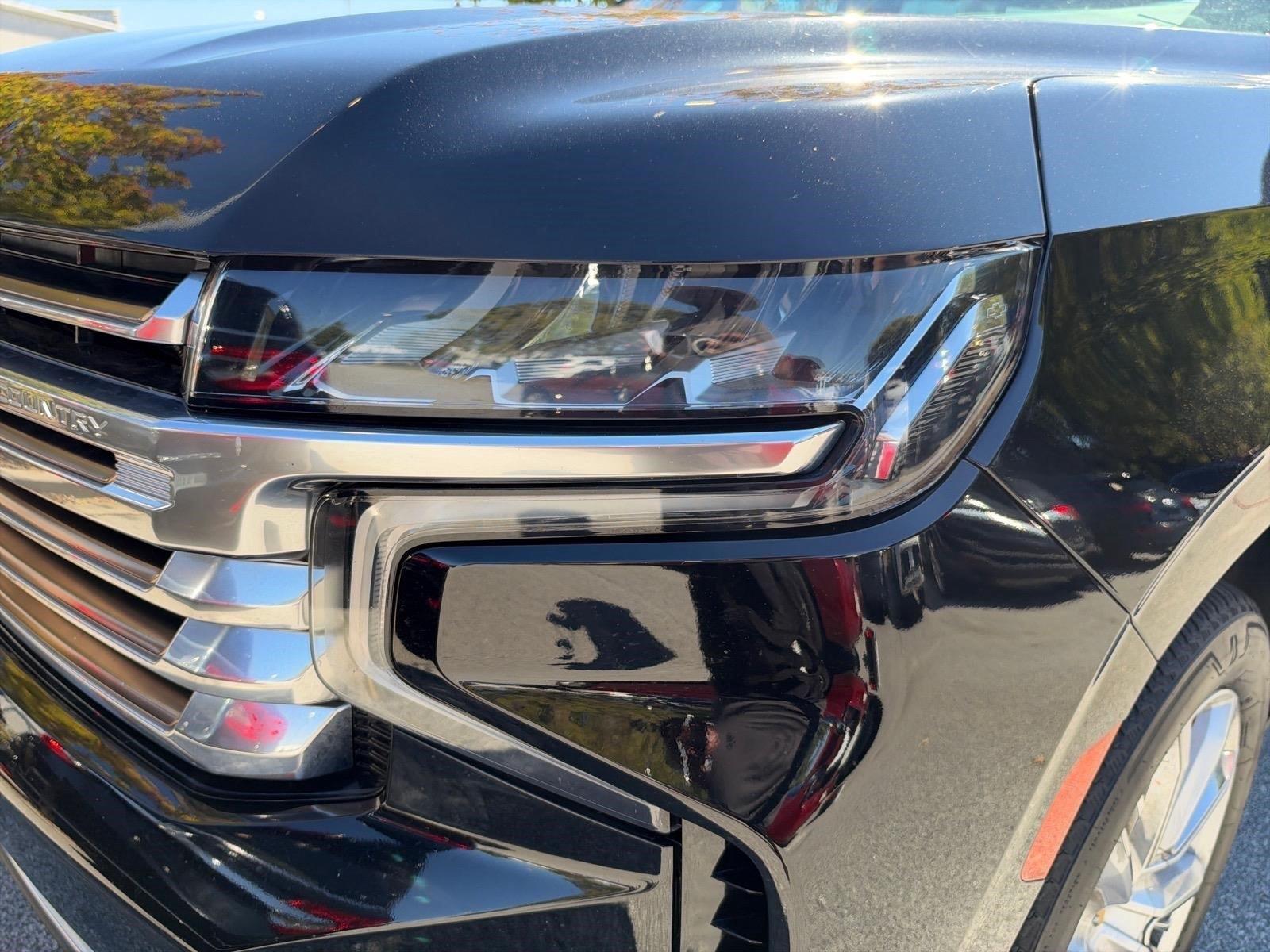 Used 2021 Black Chevrolet High Country image 12