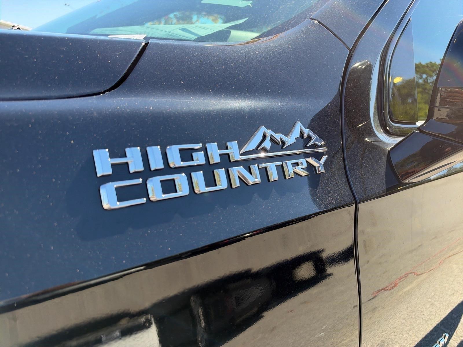 Used 2021 Black Chevrolet High Country image 18