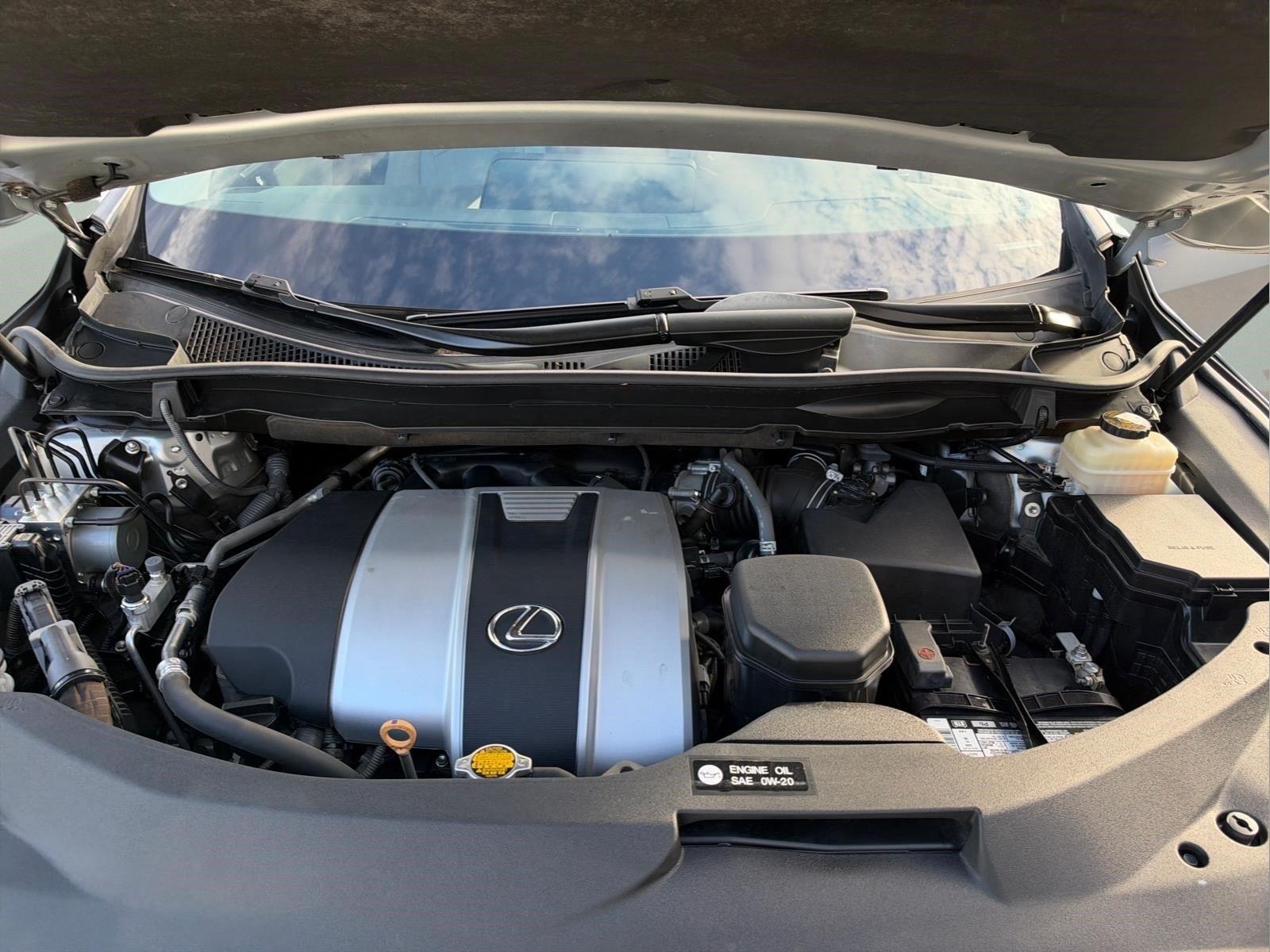 Used 2017 Silver Lining Metallic Lexus RX 350 image 33
