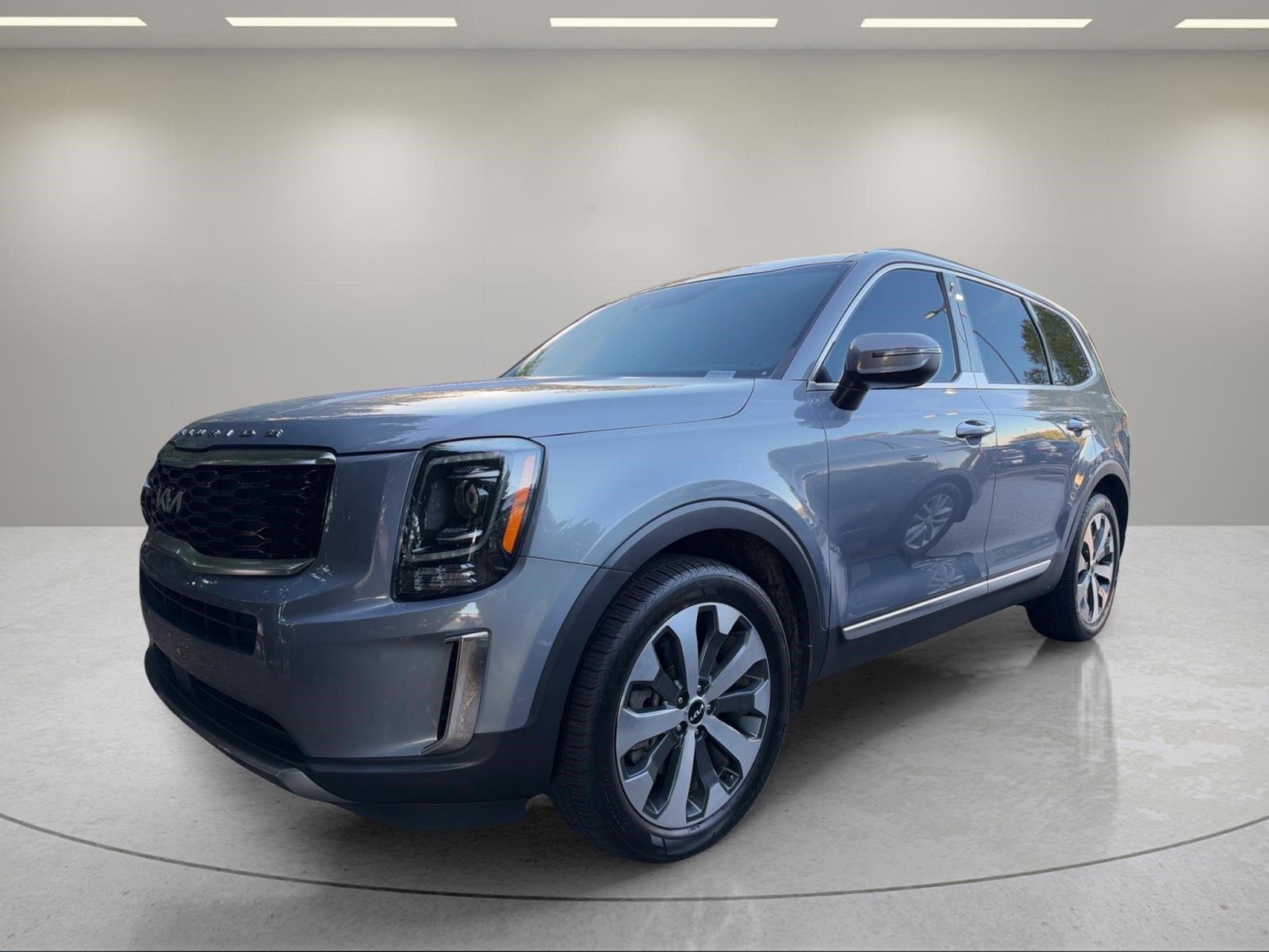 2022 Kia Telluride S FWD