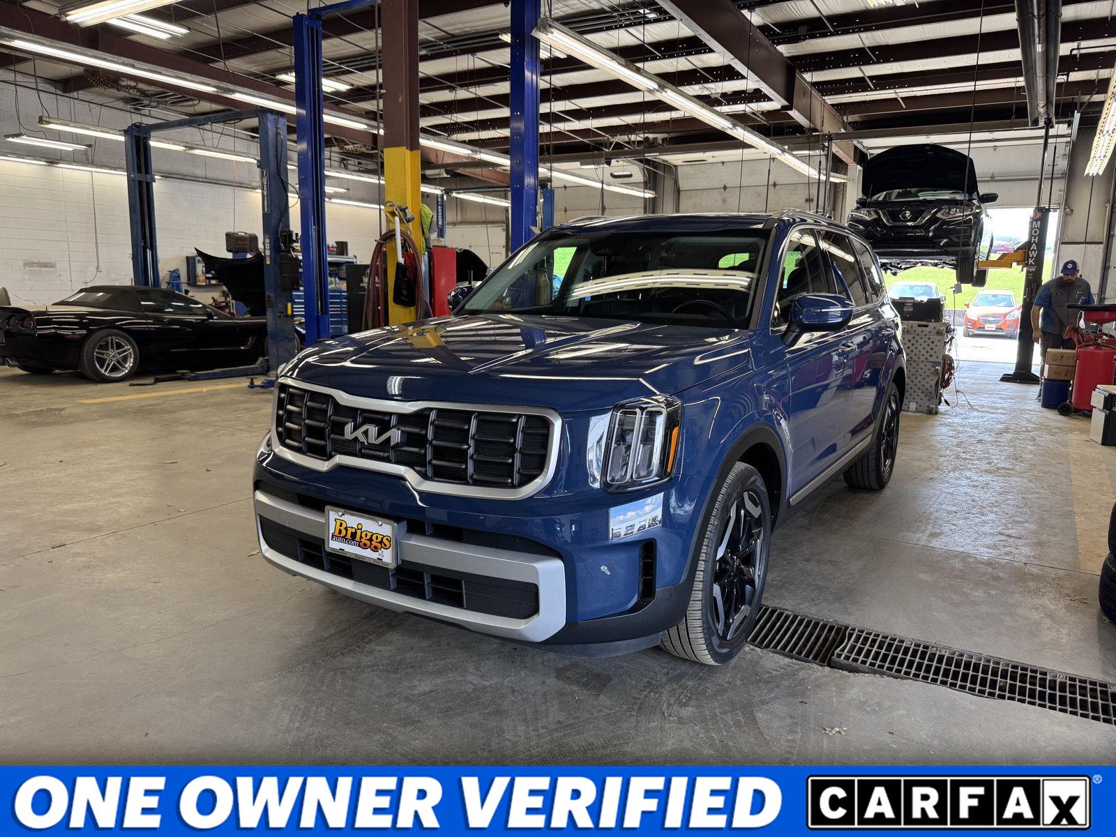 Midnight Lake Blue 2025 Kia Telluride SUV / Crossover All-Wheel Drive Automatic