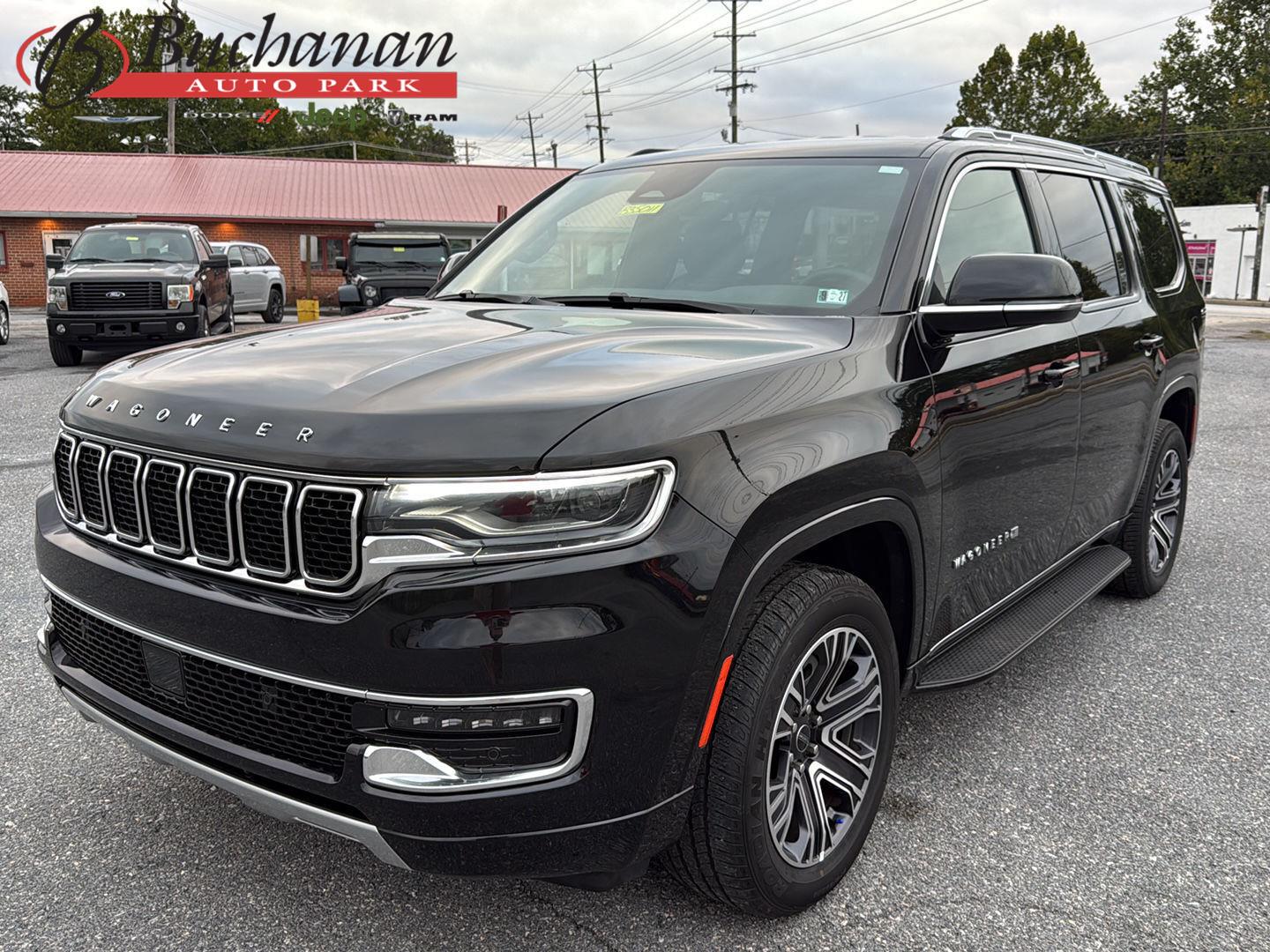 Diamond Black Crystal Pearlcoat 2025 Jeep Wagoneer SUV / Crossover Four-Wheel Drive 8-Speed Automatic