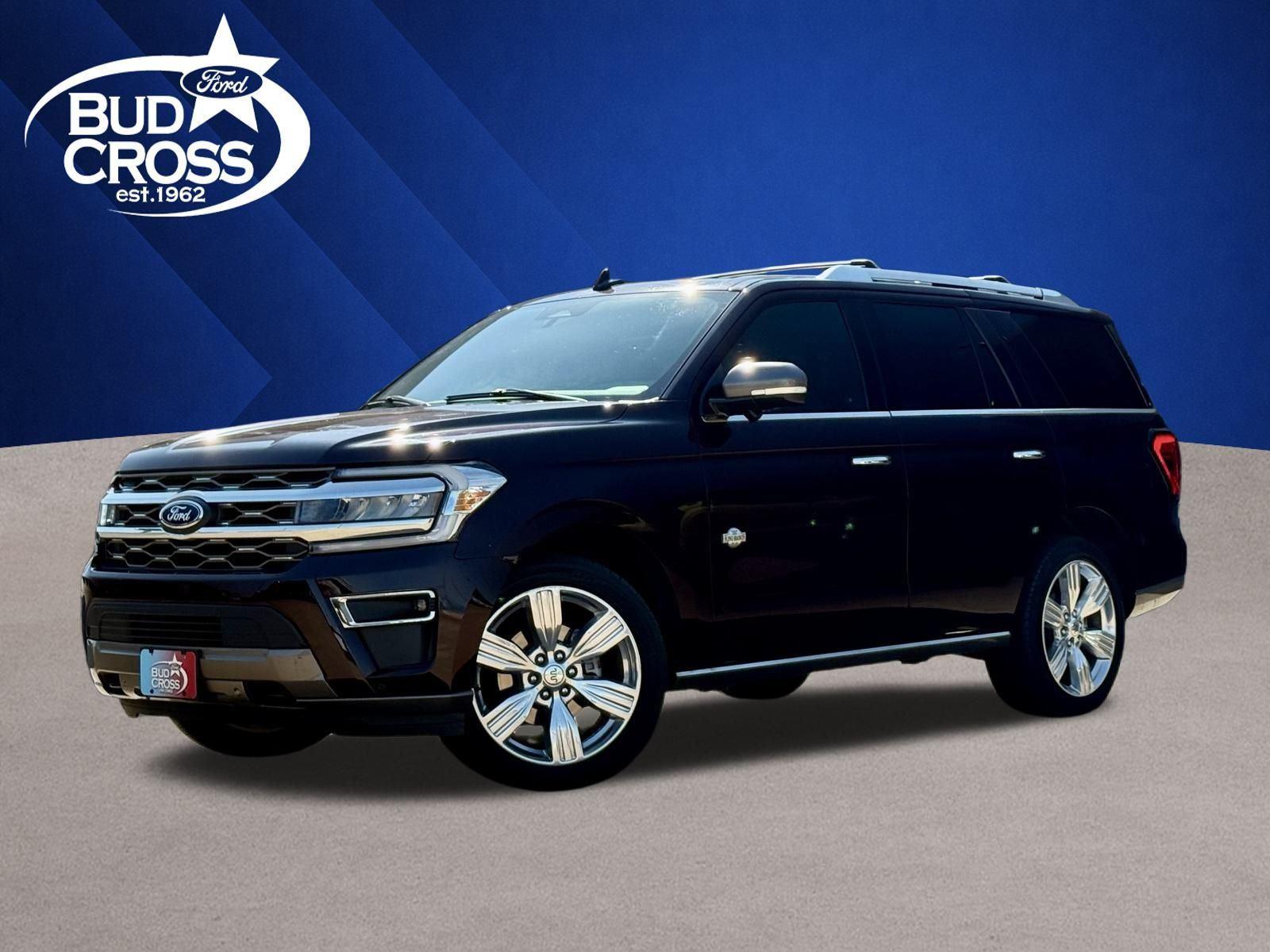 Jewel Red Metallic Tinted Clearcoat 2023 Ford Expedition King Ranch 4WD SUV / Crossover Four-Wheel Drive Automatic