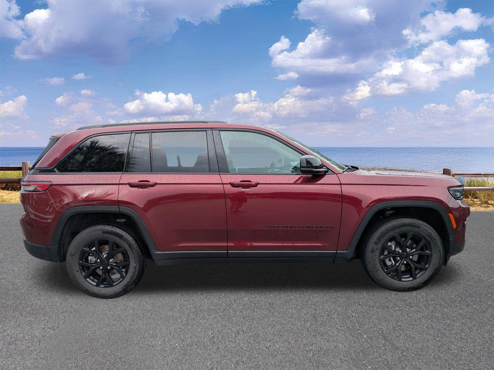 Used 2025 Jeep Grand Cherokee SUV