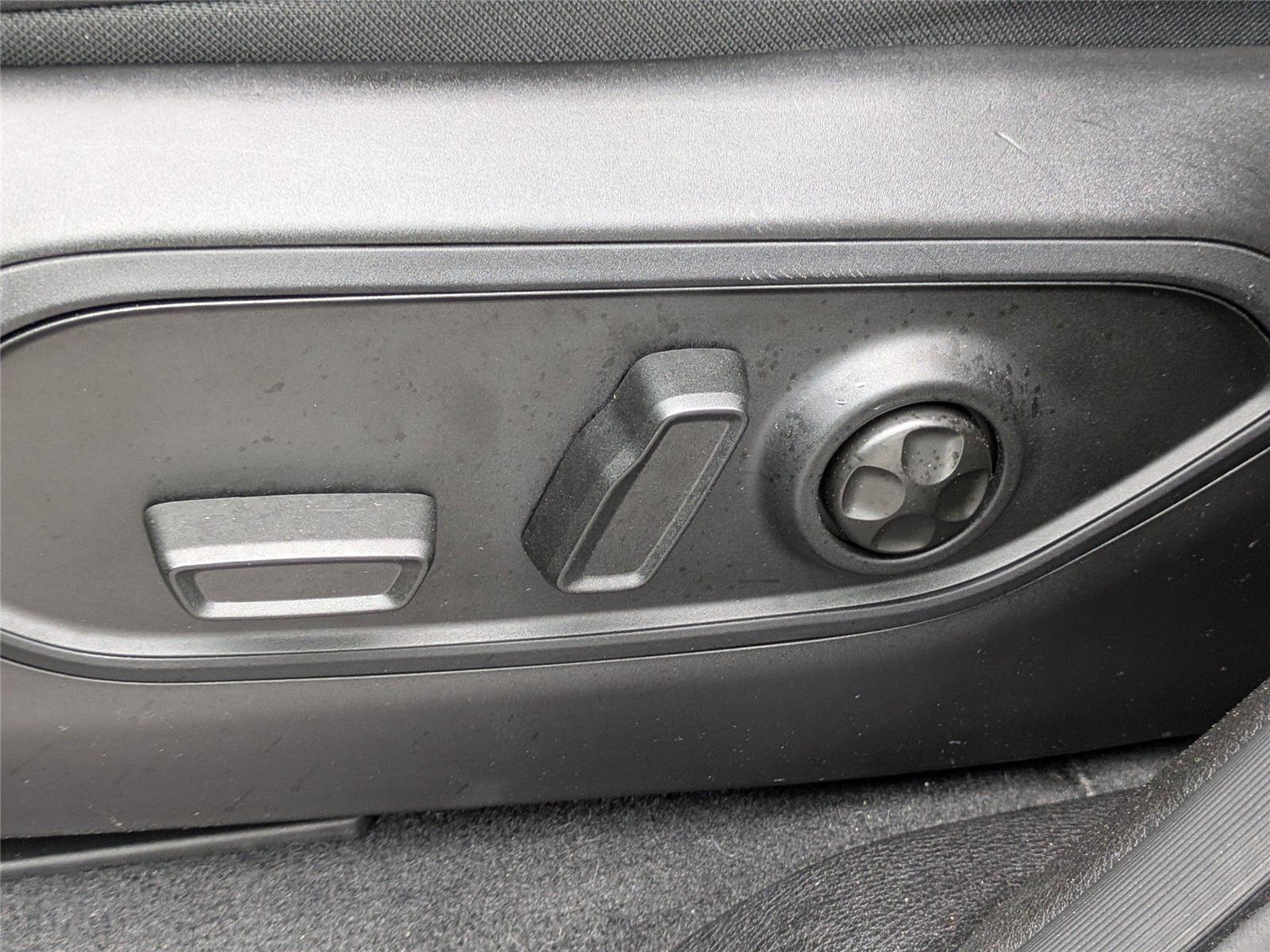 Used 2025 Jeep Grand Cherokee SUV