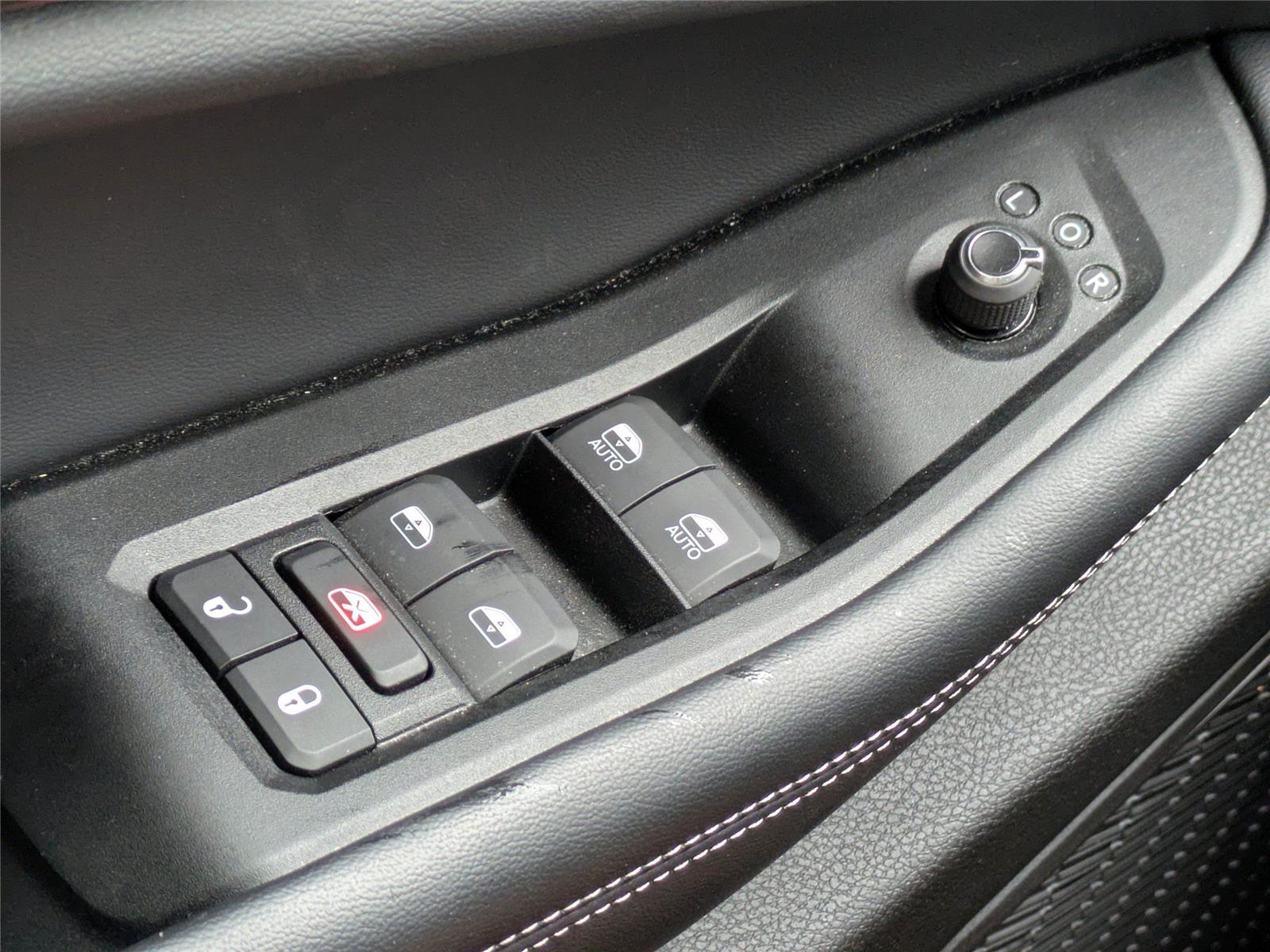 Used 2025 Jeep Grand Cherokee SUV