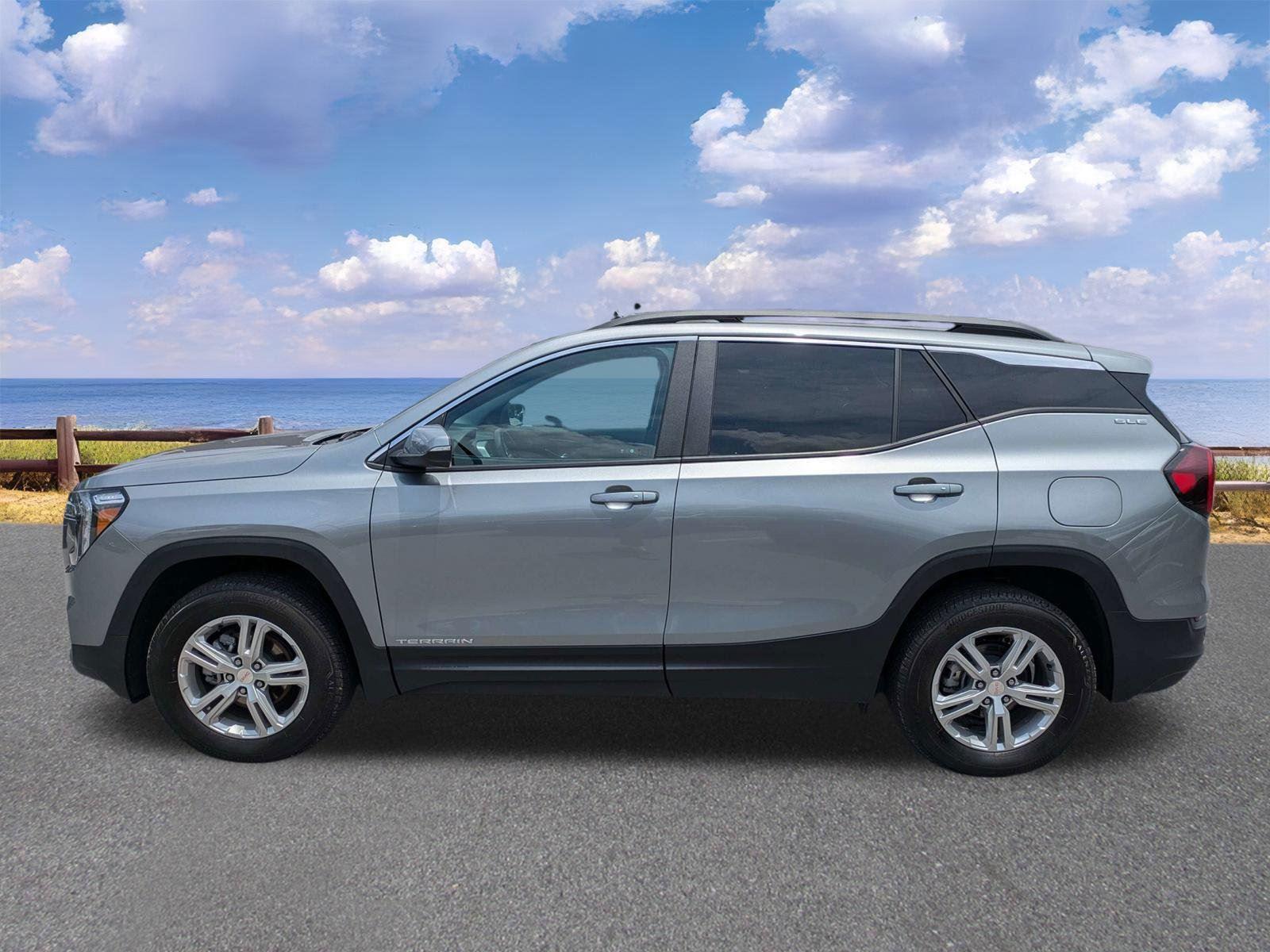 Used 2024 GMC Terrain SUV