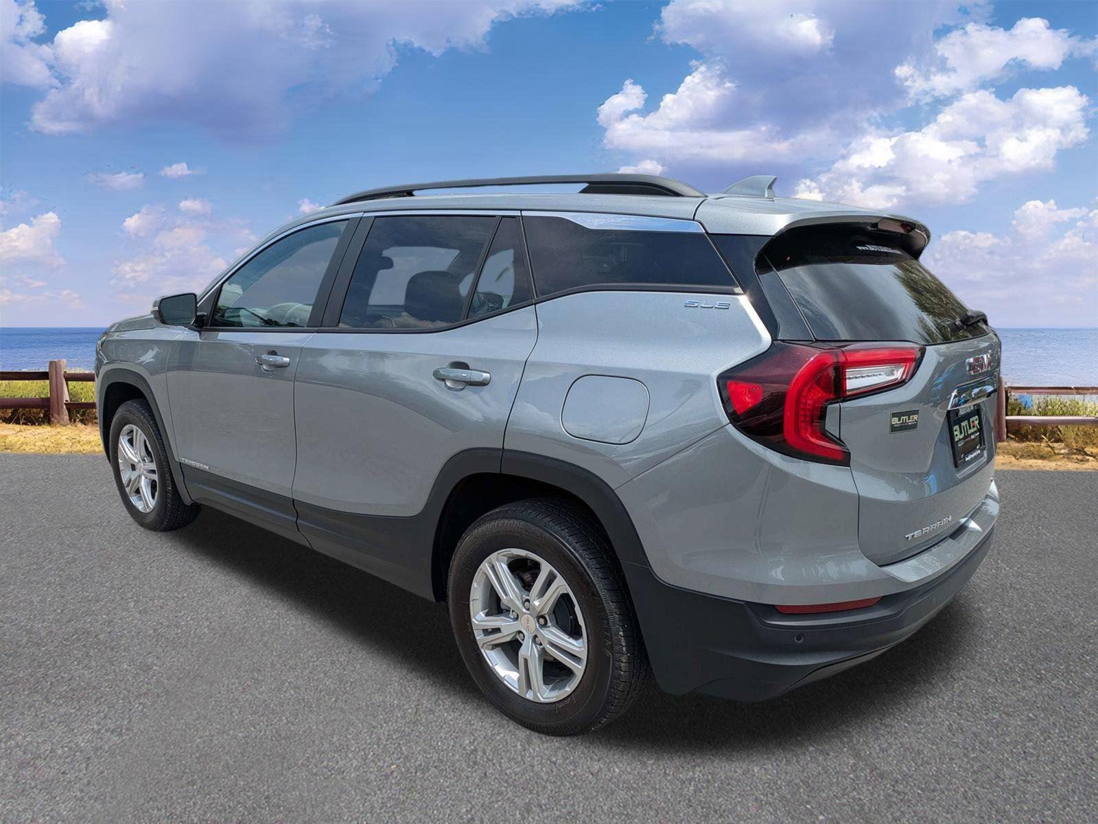 Used 2024 GMC Terrain SUV