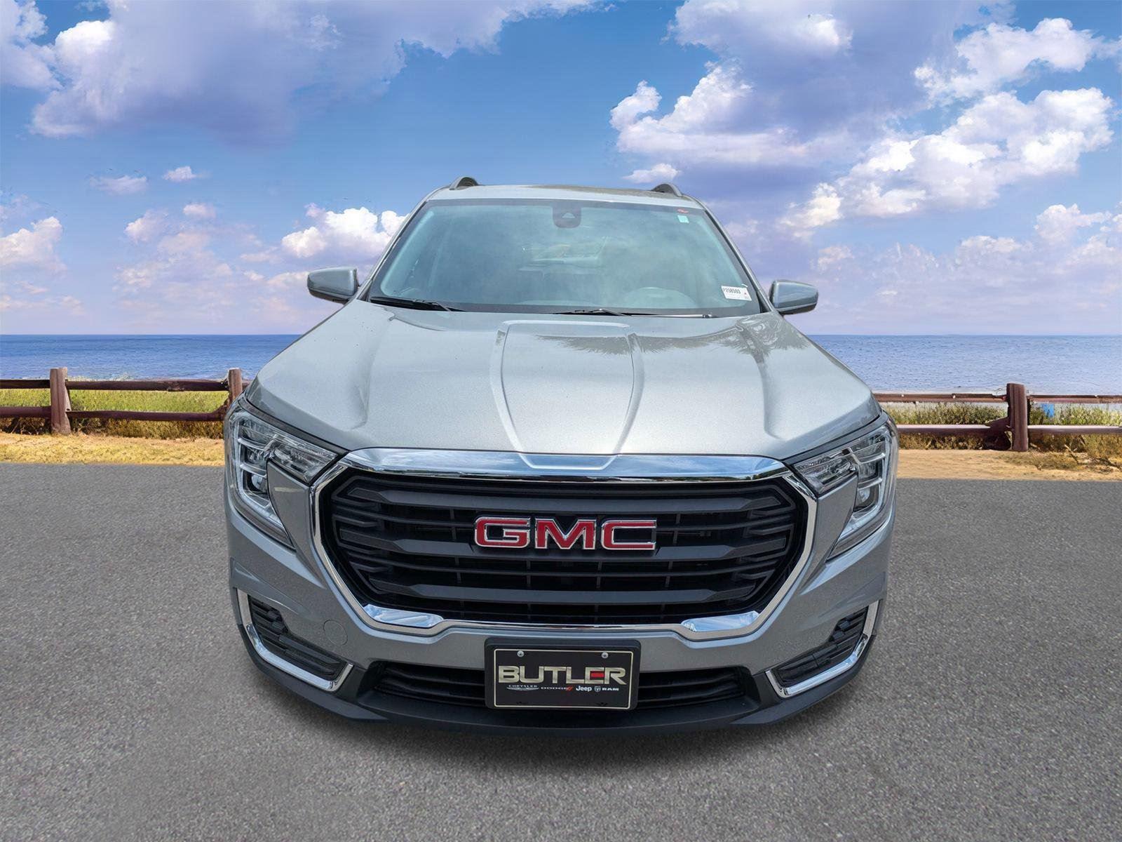 Used 2024 GMC Terrain SUV