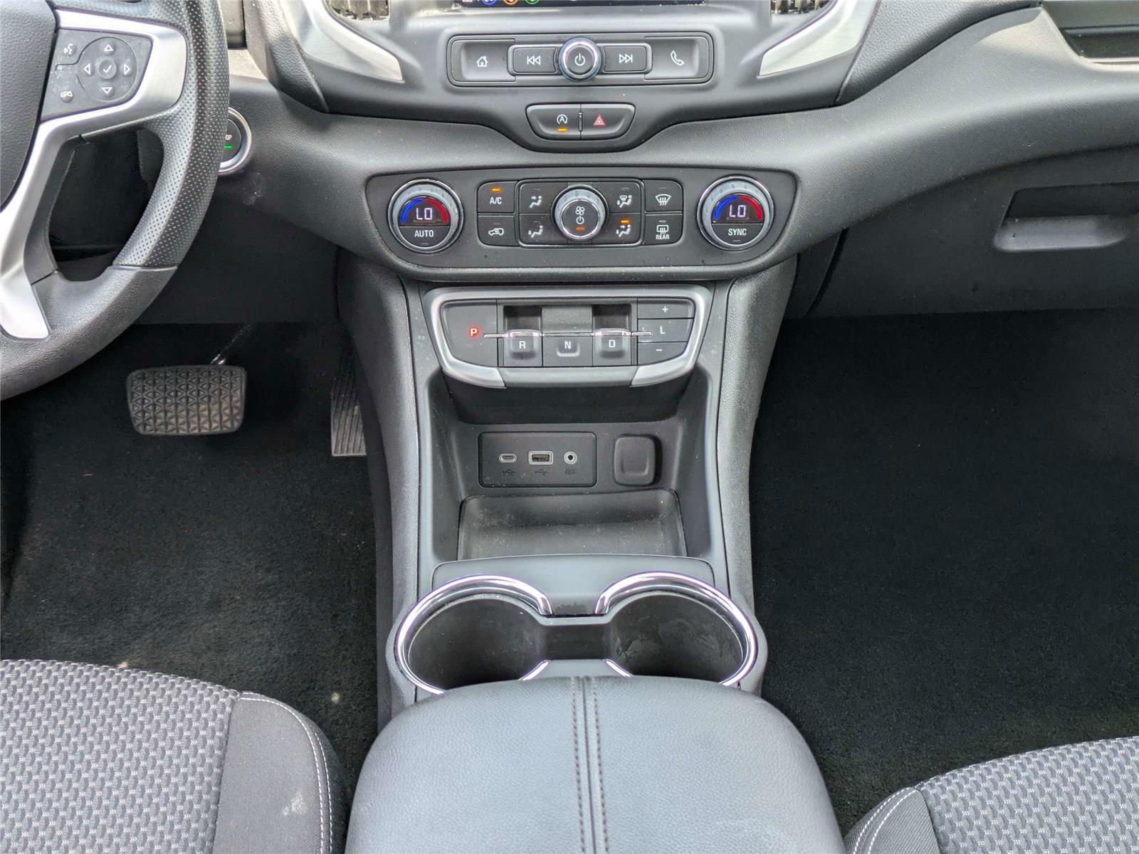 Used 2024 GMC Terrain SUV