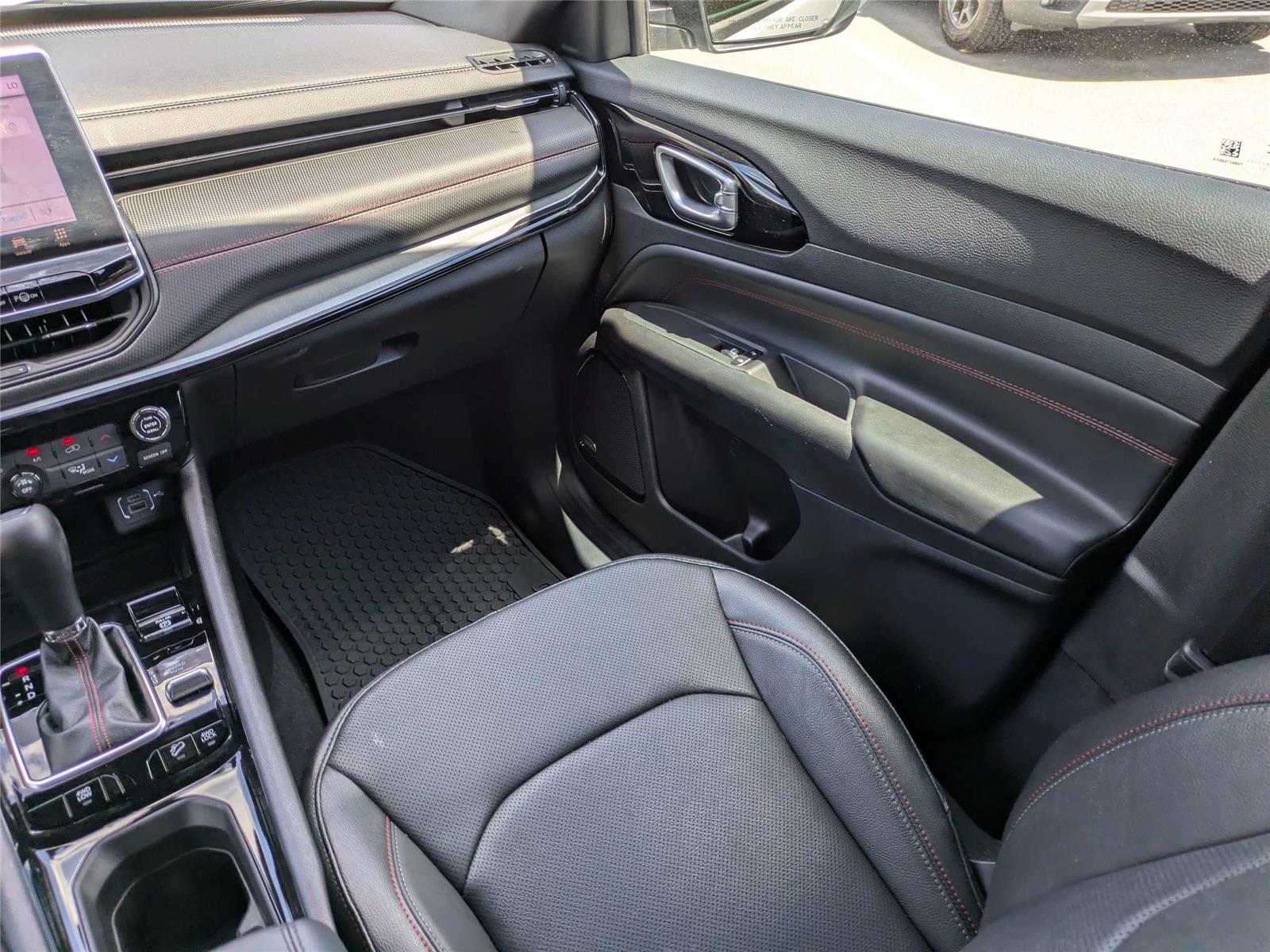 Used 2025 Jeep Compass SUV