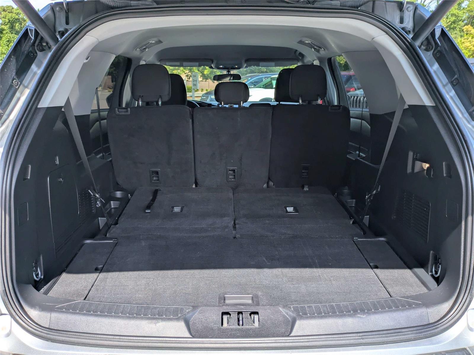 Used 2024 Ford Explorer SUV