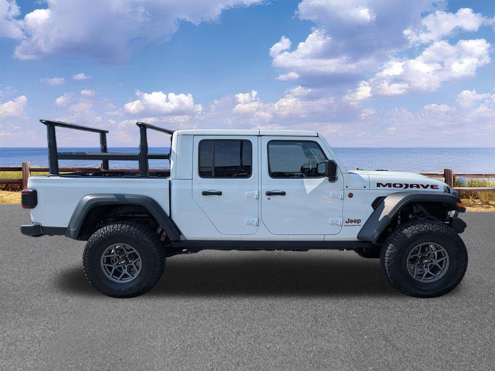 Used 2025 Jeep Gladiator Truck