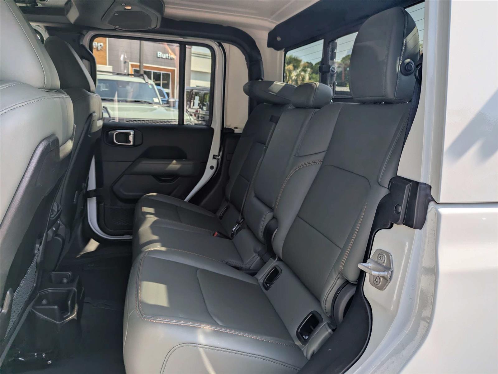 Used 2025 Jeep Gladiator Truck