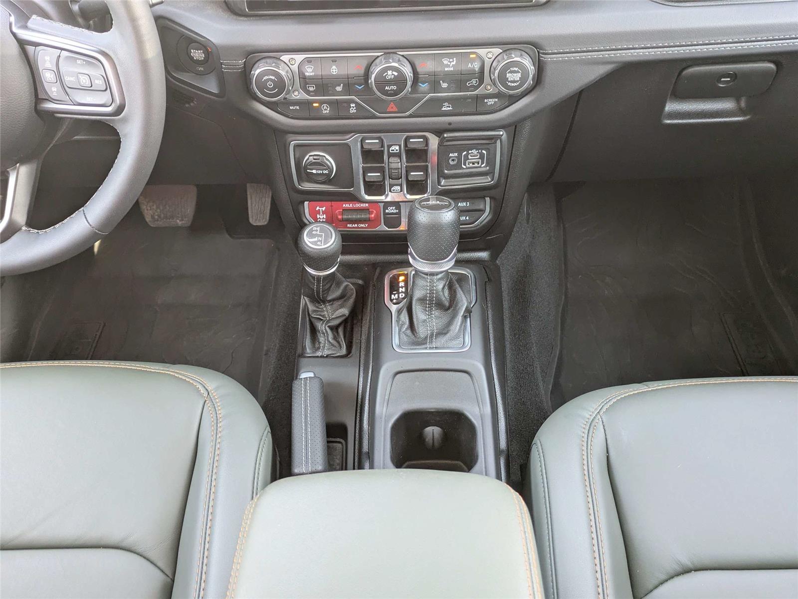 Used 2025 Jeep Gladiator Truck