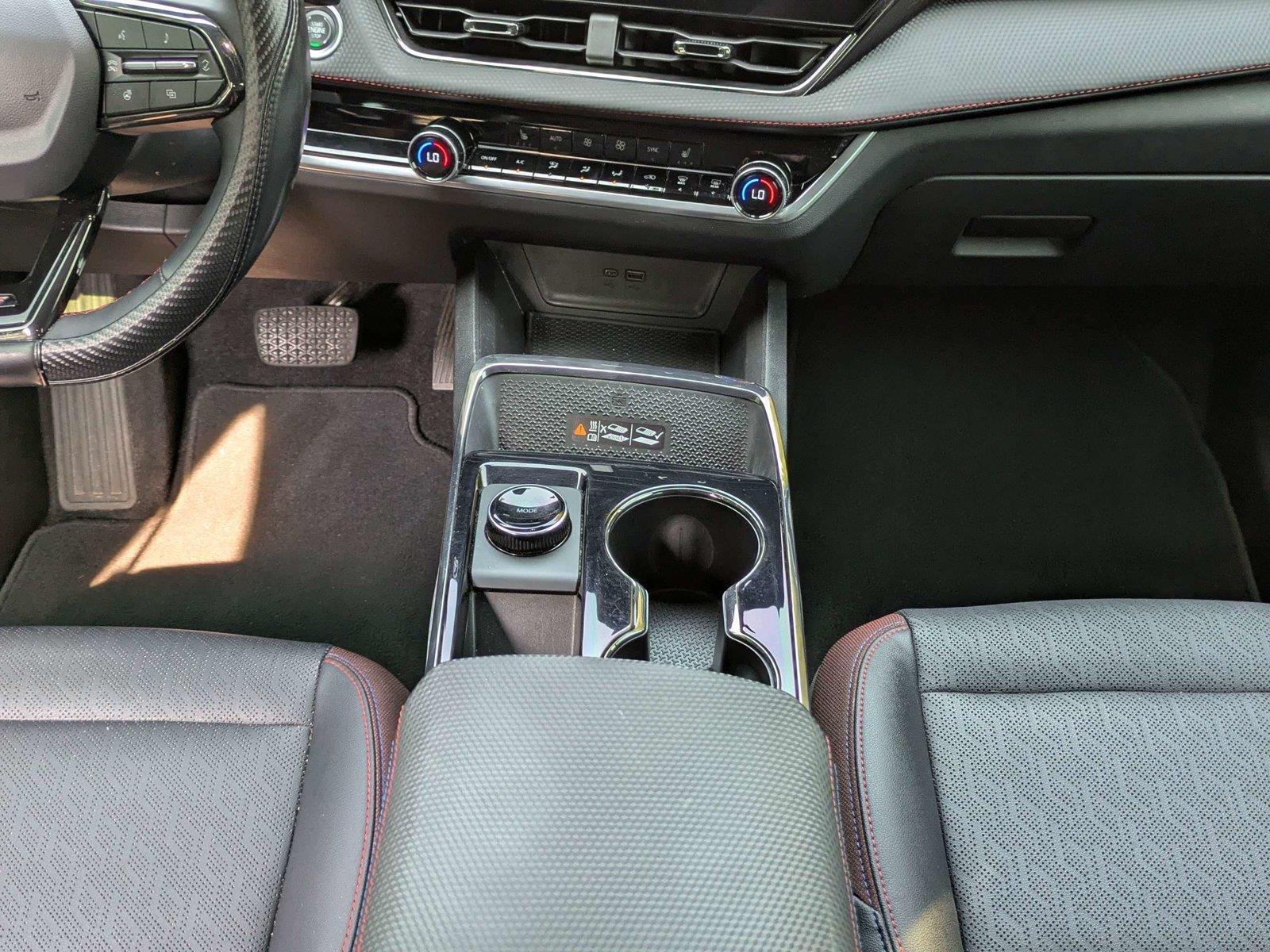 Used 2025 Chevrolet Equinox SUV