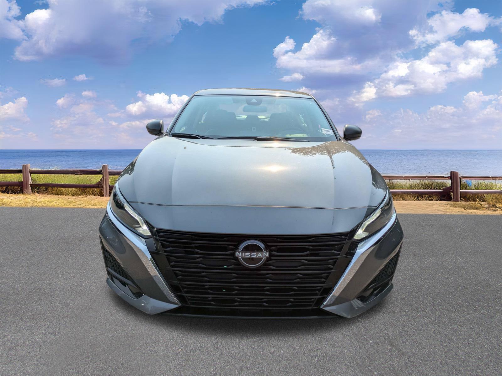Used 2025 Nissan Altima Sedan