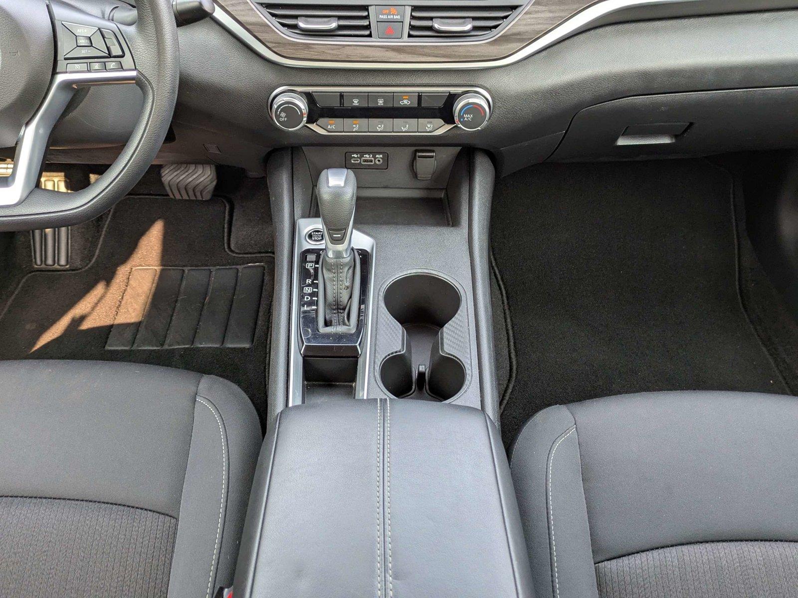 Used 2025 Nissan Altima Sedan