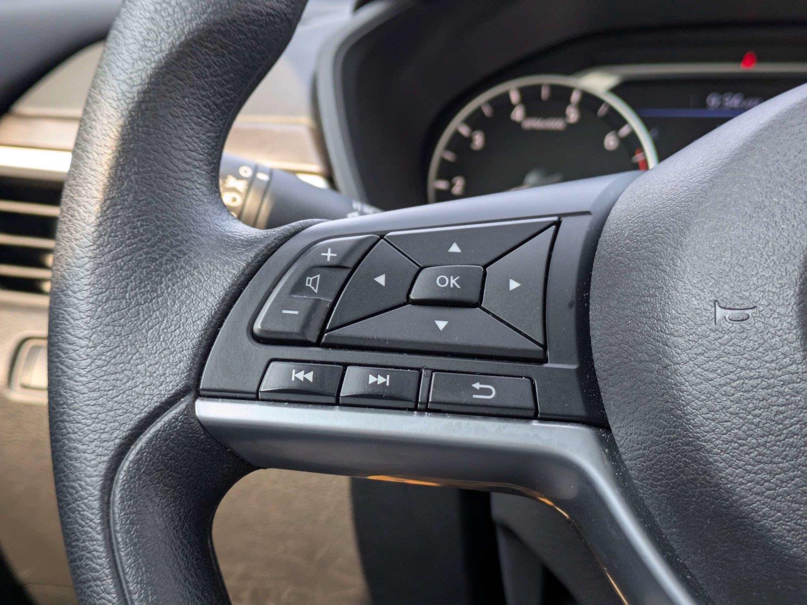 Used 2025 Nissan Altima Sedan