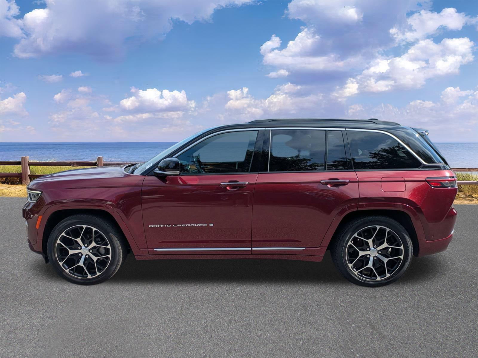 Used 2025 Jeep Grand Cherokee SUV
