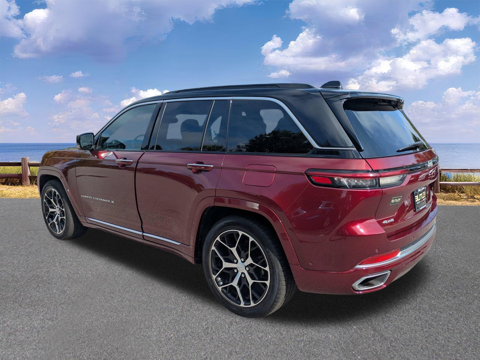 Used 2025 Jeep Grand Cherokee SUV