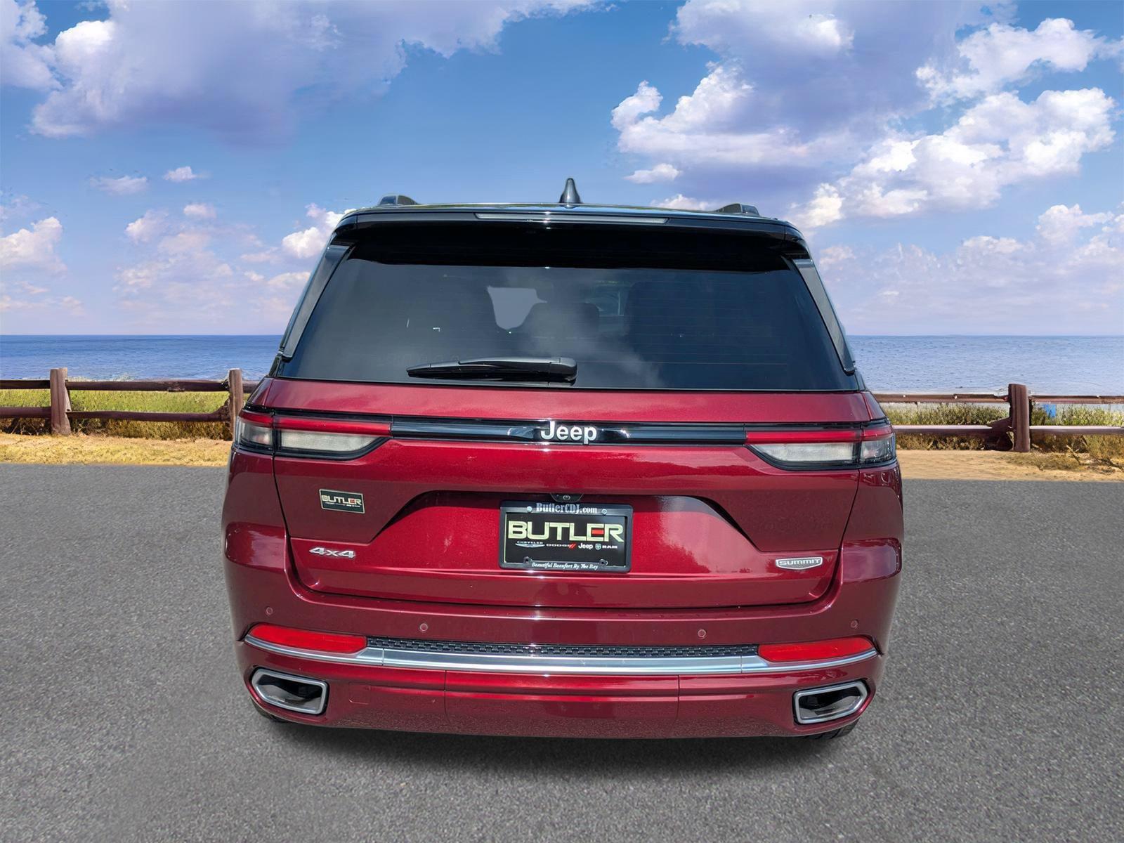 Used 2025 Jeep Grand Cherokee SUV