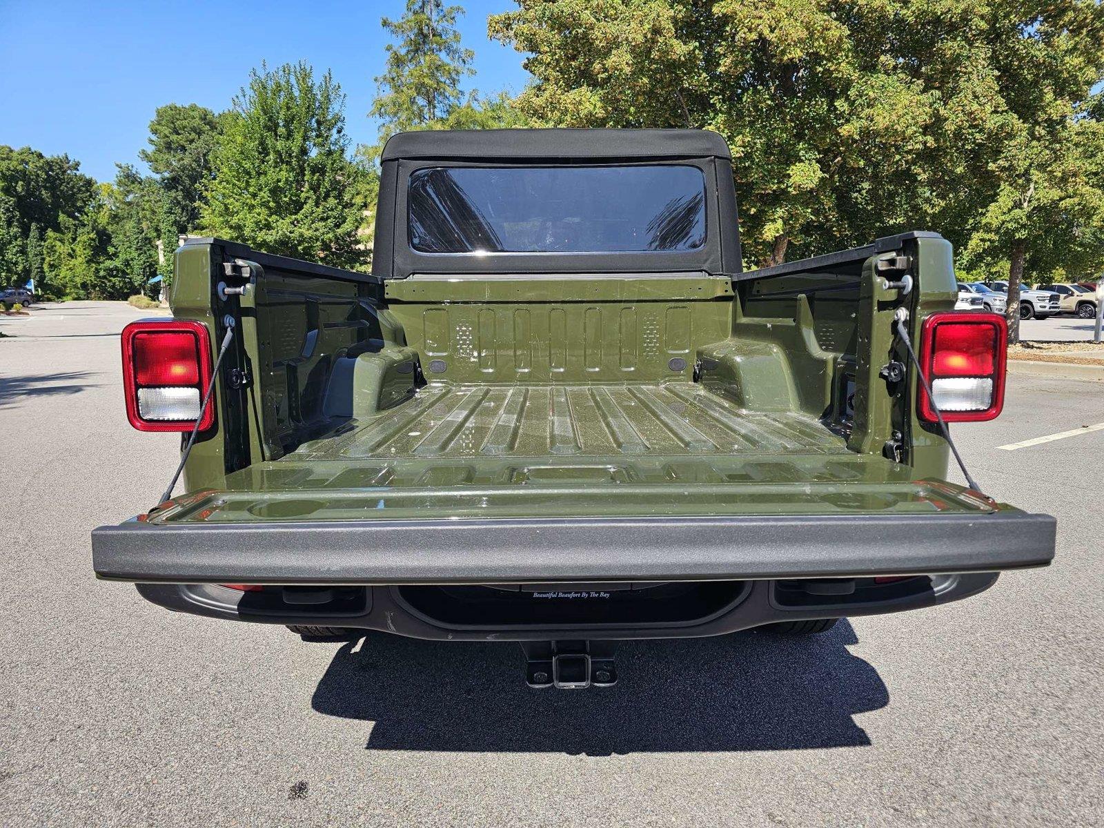 Used 2021 Jeep Gladiator Truck
