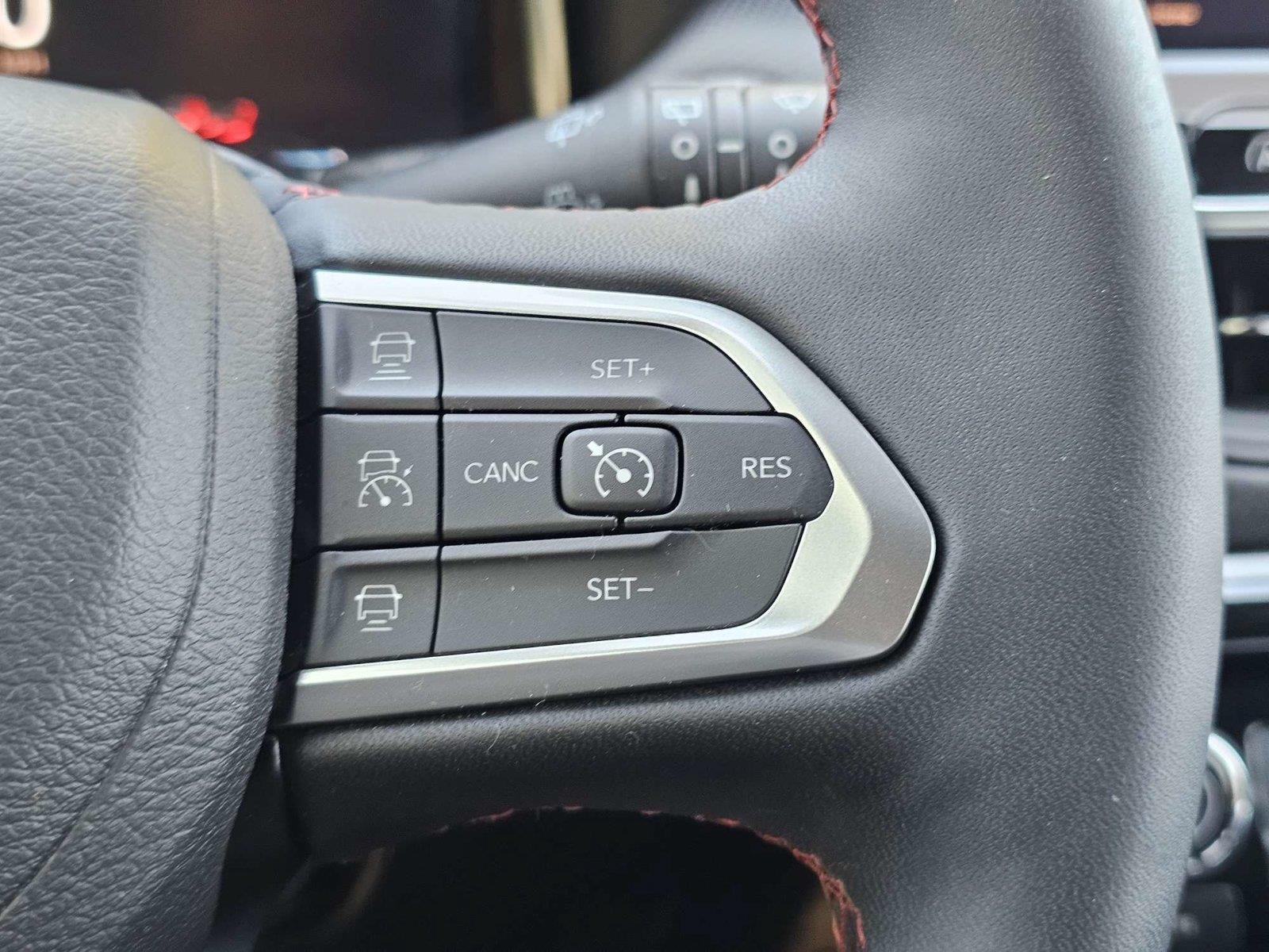 Used 2025 Jeep Compass SUV