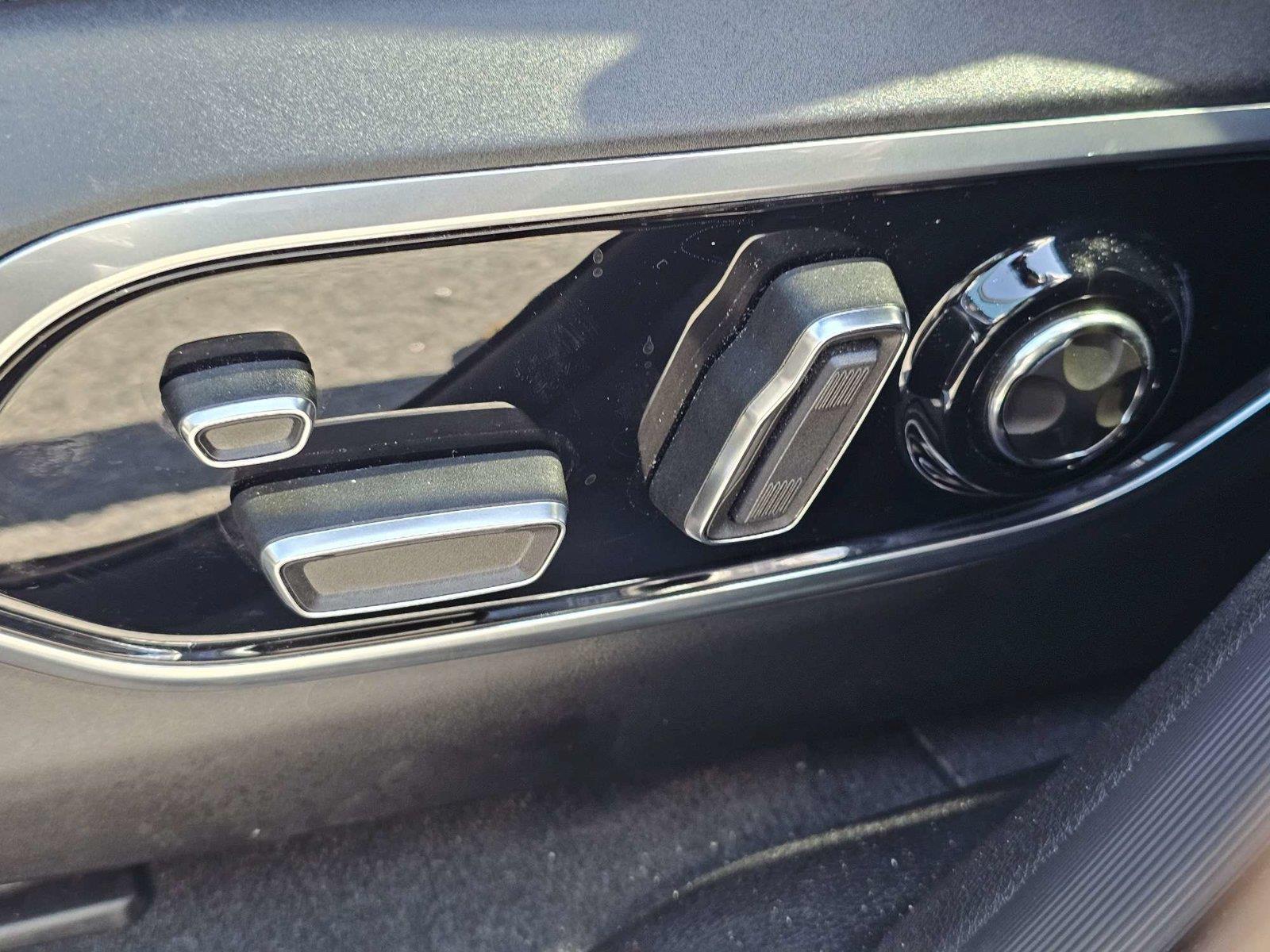 Used 2025 Jeep Grand Cherokee SUV