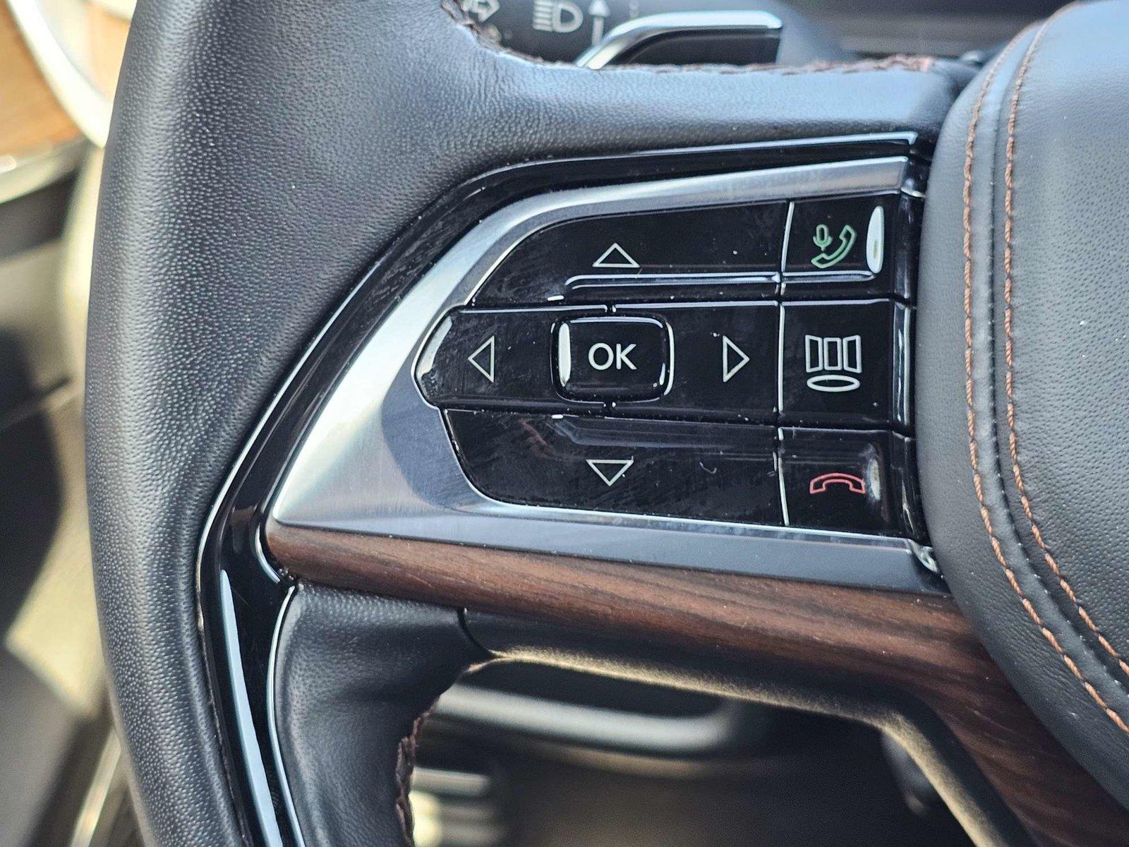 Used 2025 Jeep Grand Cherokee SUV