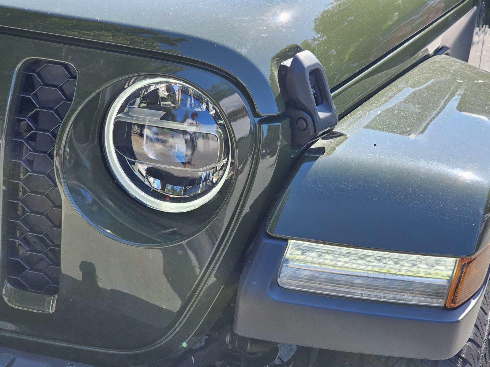 Used 2021 Jeep Gladiator Truck