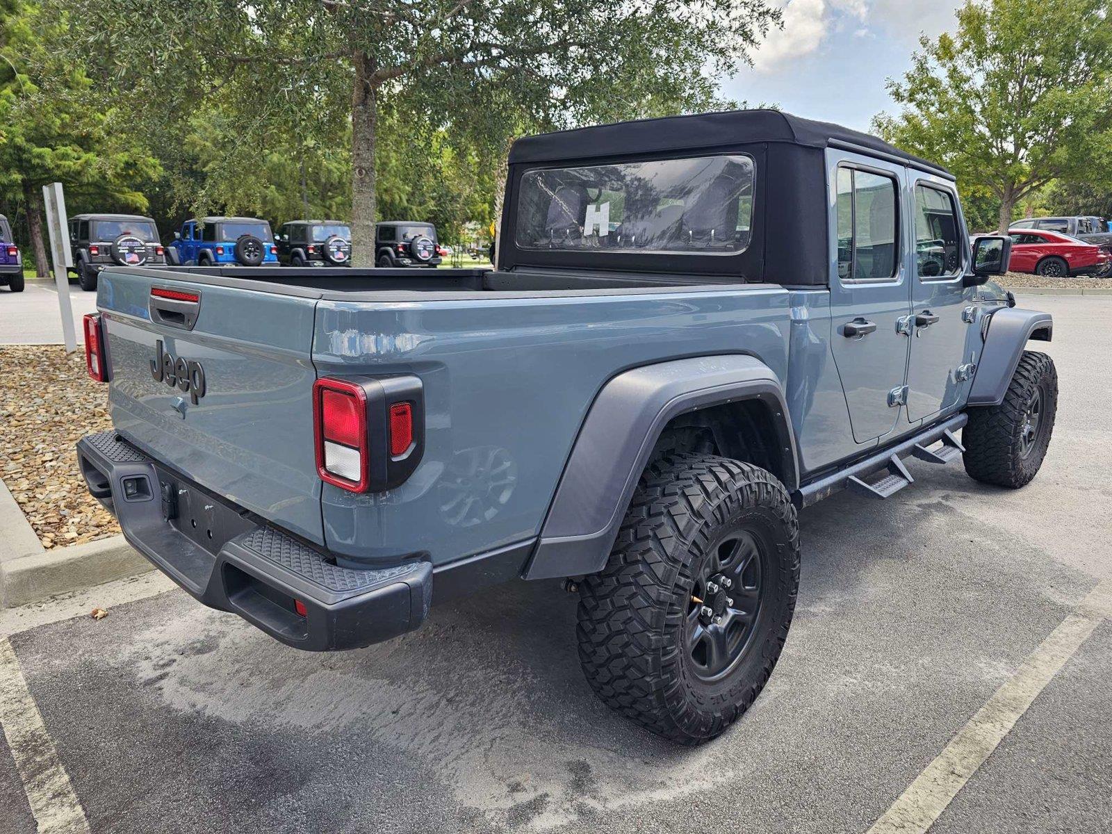 Used 2024 Jeep Gladiator Truck