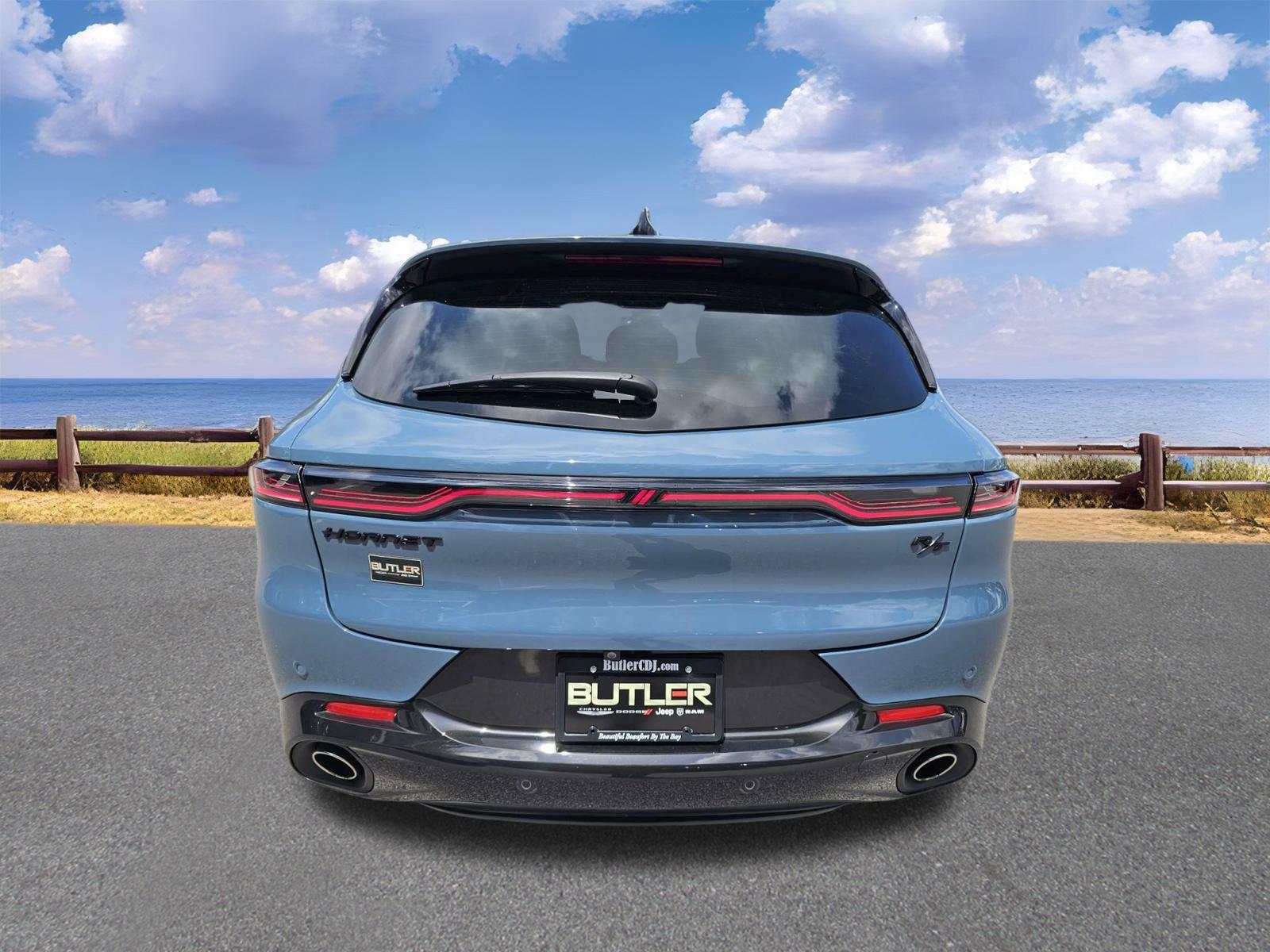 Used 2024 Dodge Hornet Sedan