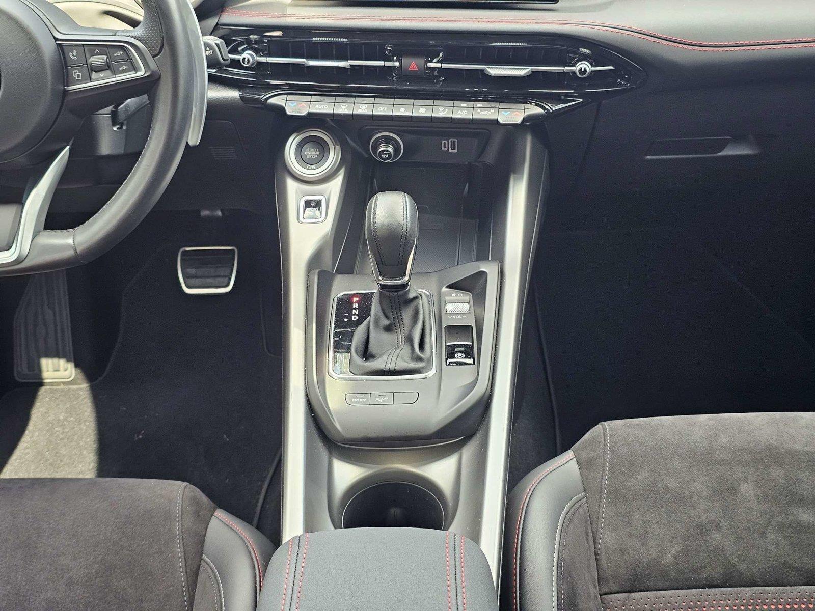 Used 2024 Dodge Hornet Sedan