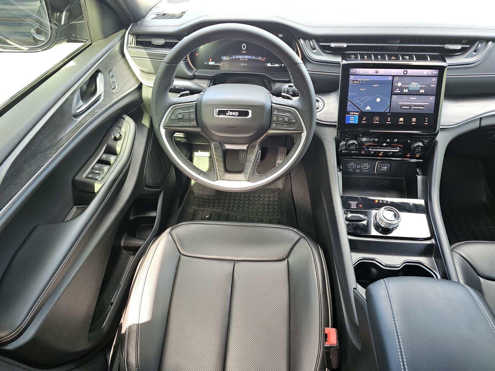 Used 2024 Jeep Grand Cherokee SUV