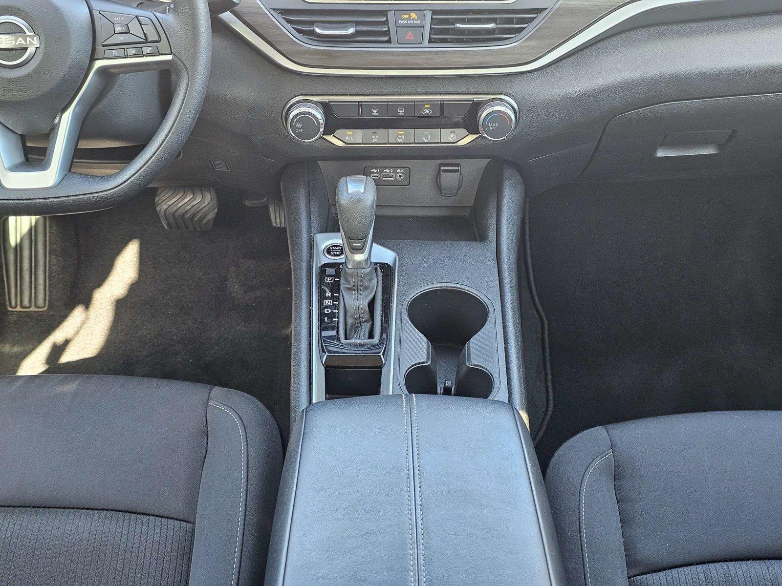 Used 2025 Nissan Altima Sedan
