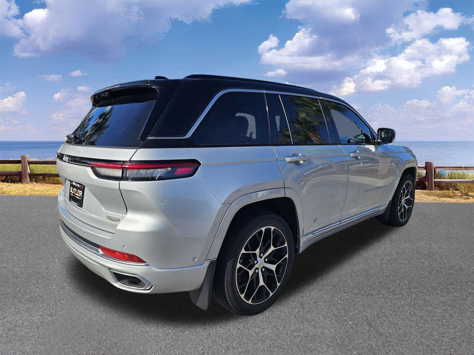 Used 2025 Jeep Grand Cherokee SUV