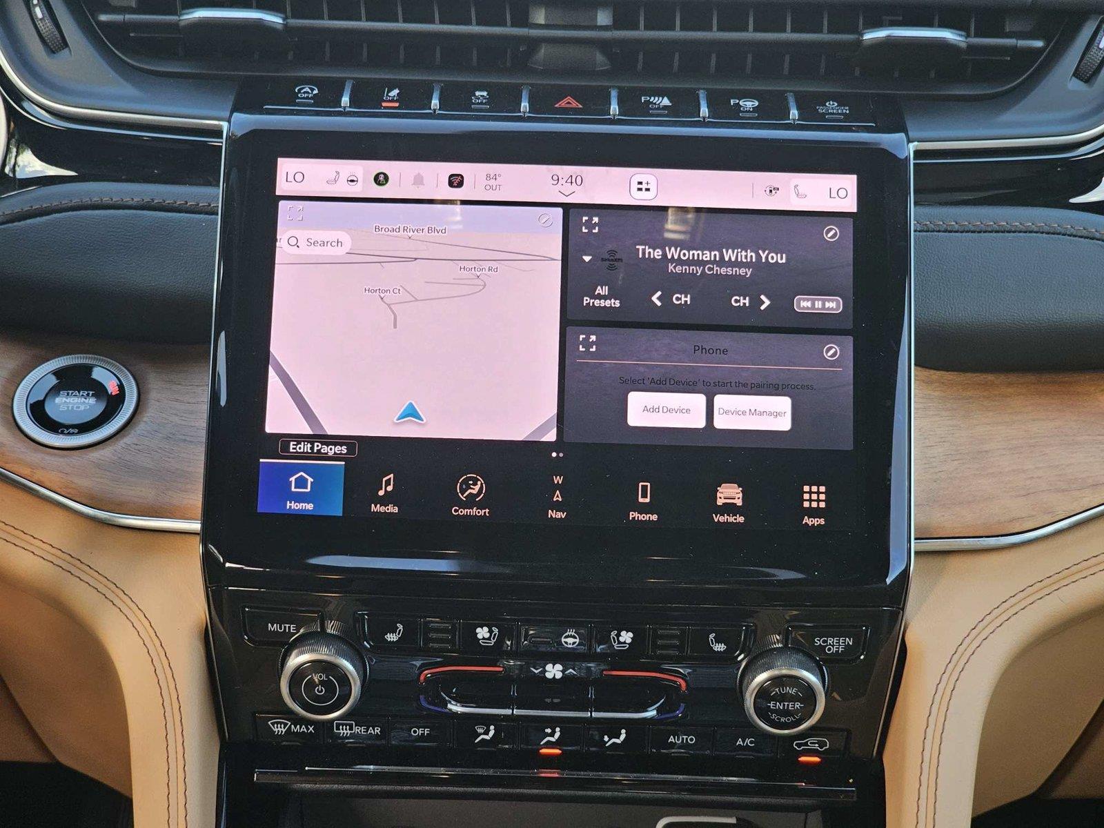 Used 2025 Jeep Grand Cherokee SUV