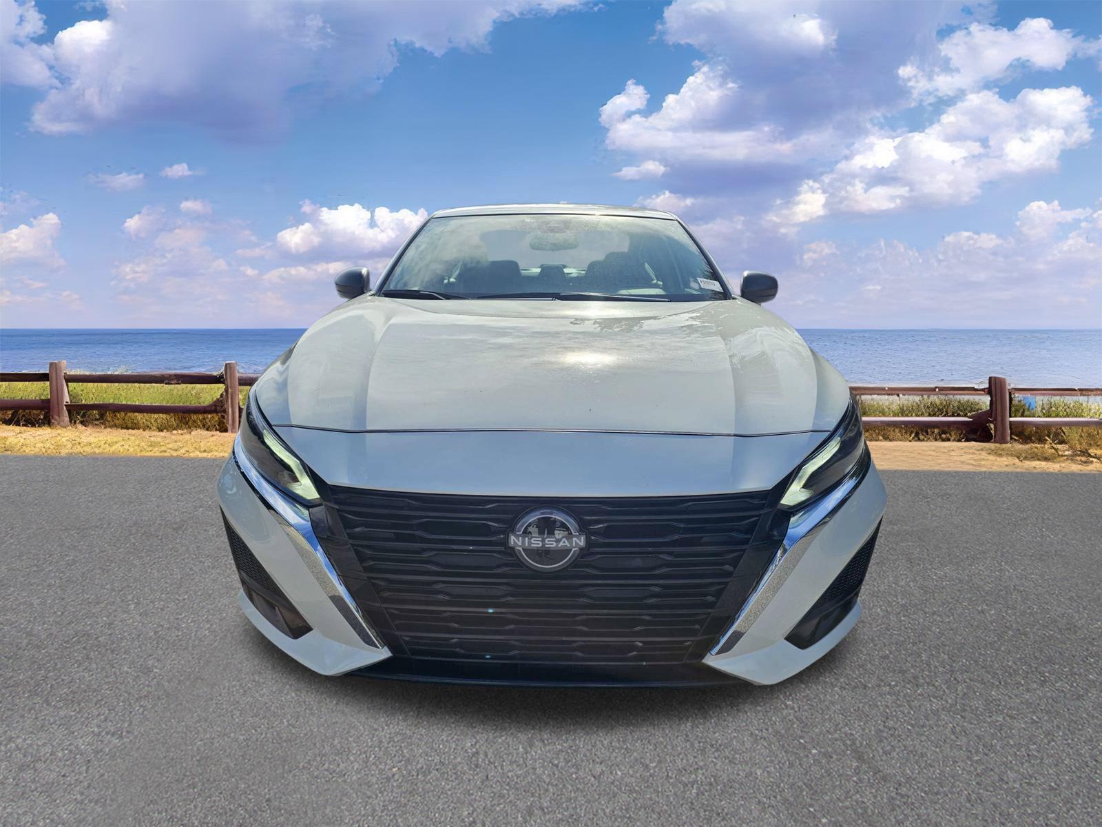 Used 2025 Nissan Altima Sedan