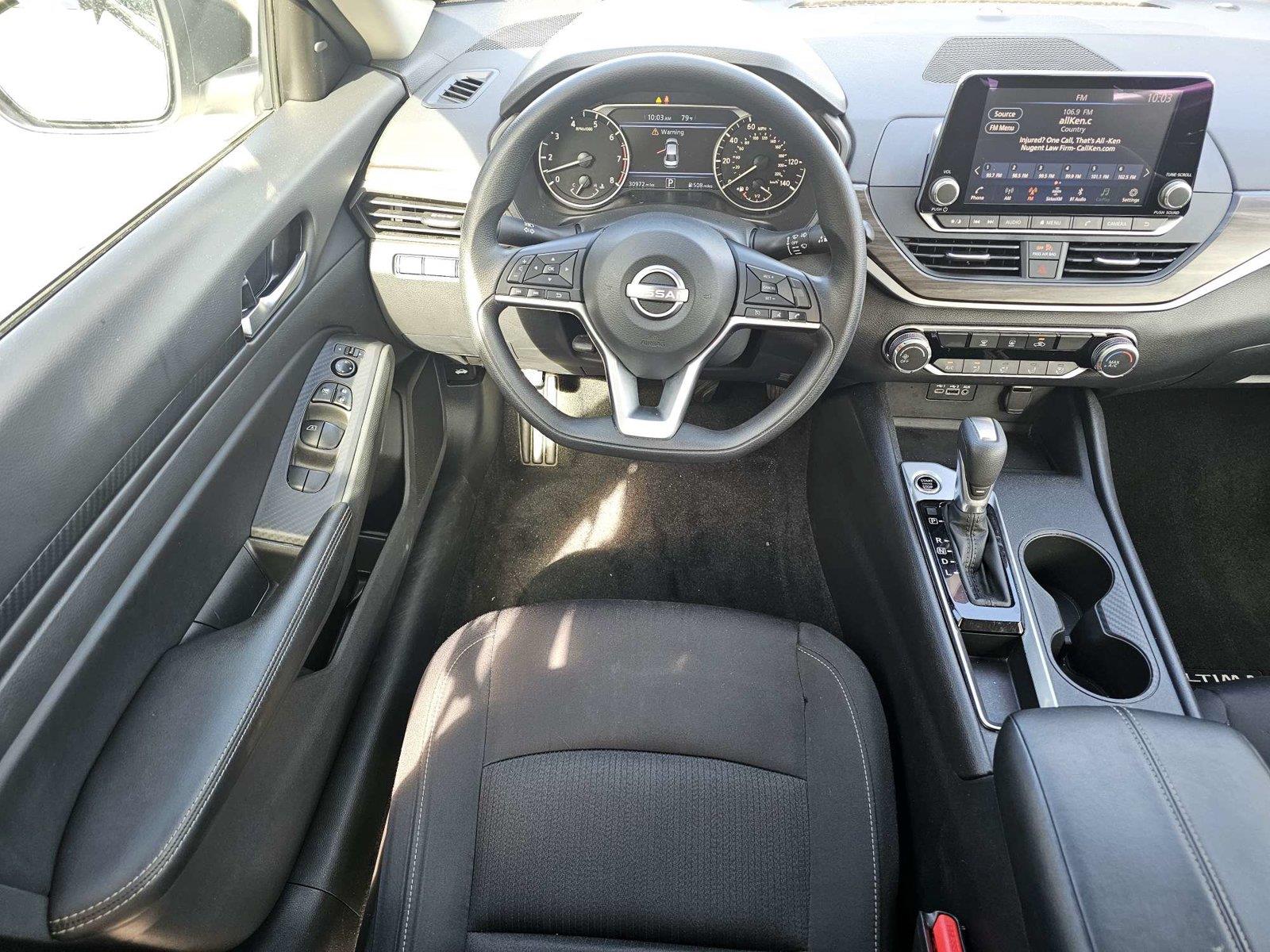 Used 2025 Nissan Altima Sedan