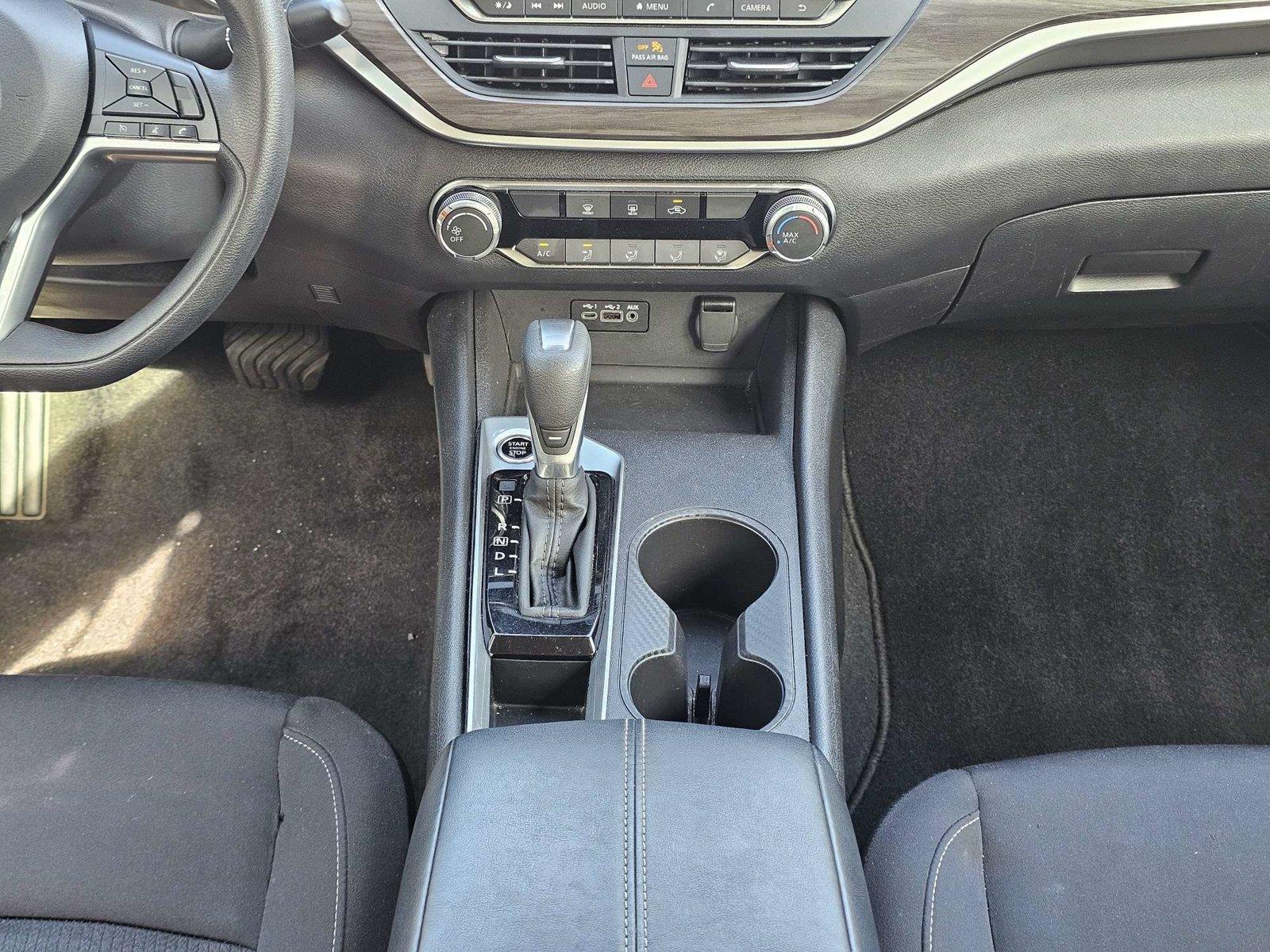Used 2025 Nissan Altima Sedan