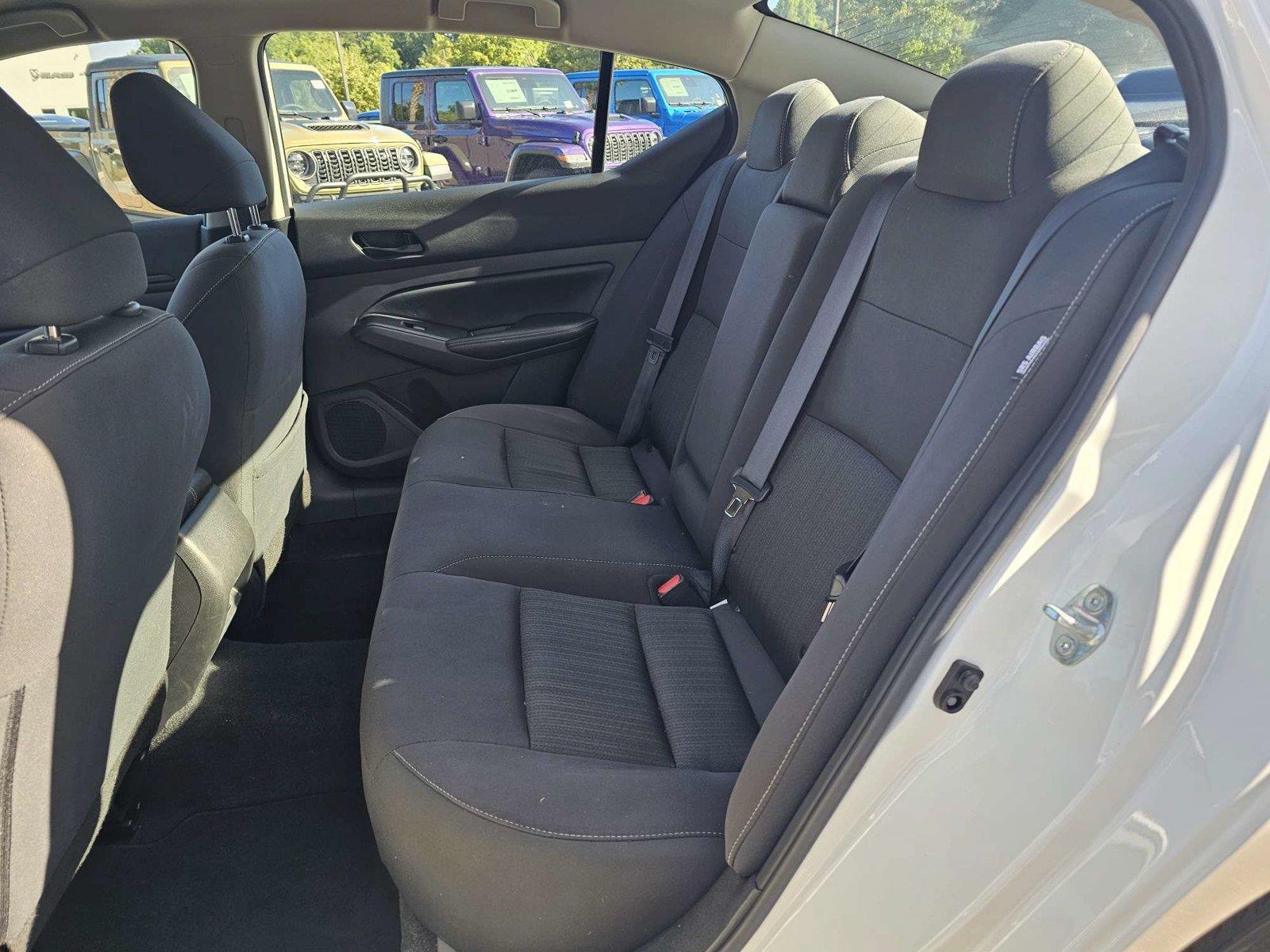 Used 2025 Nissan Altima Sedan