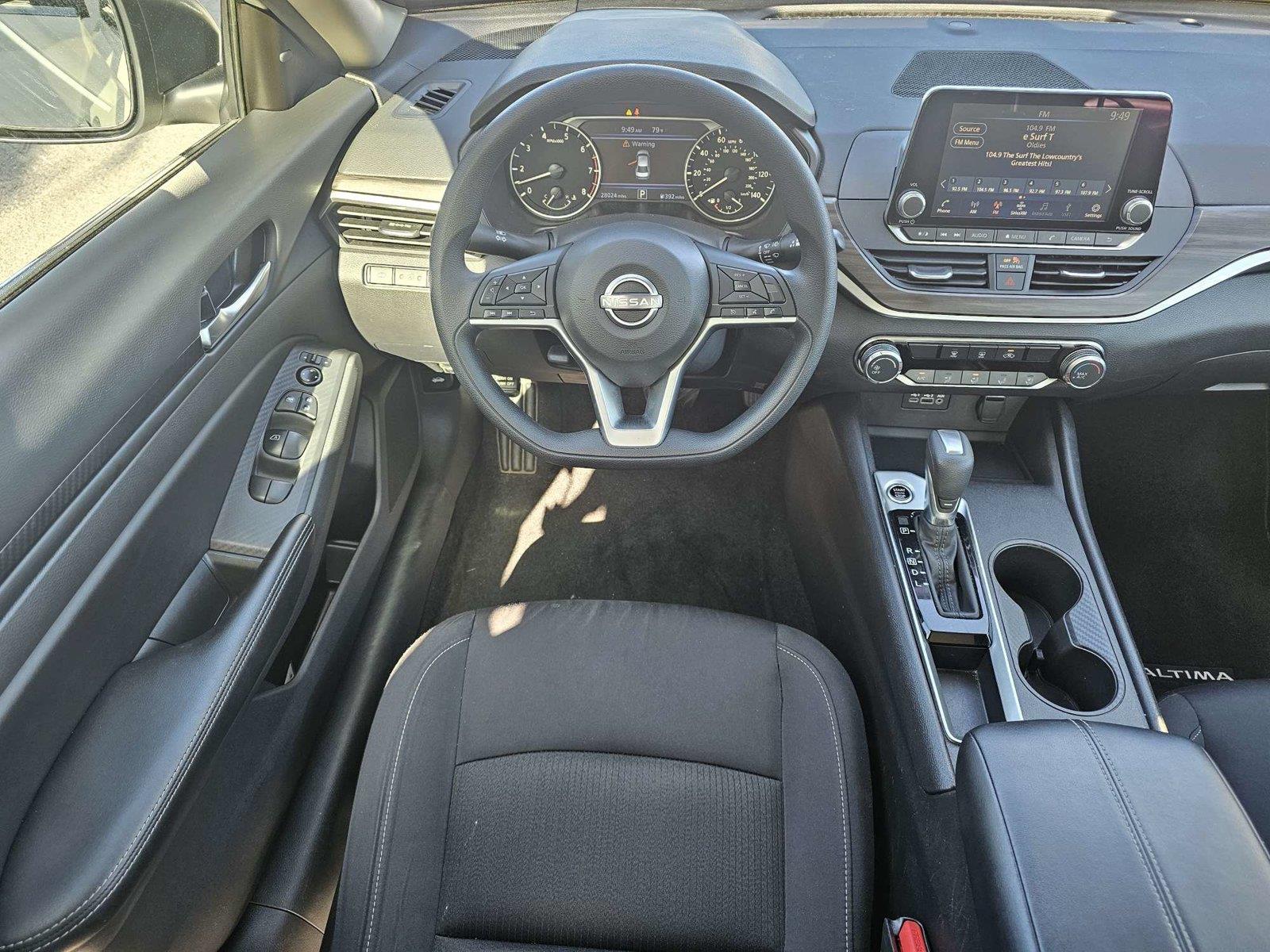 Used 2025 Nissan Altima Sedan