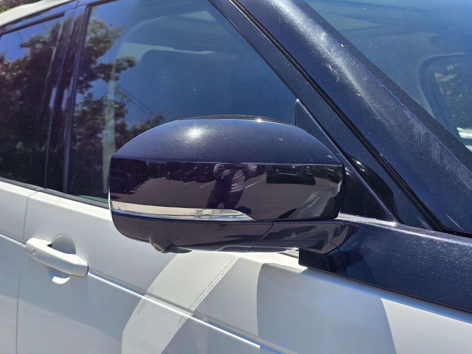 Used 2024 Land rover Discovery SUV